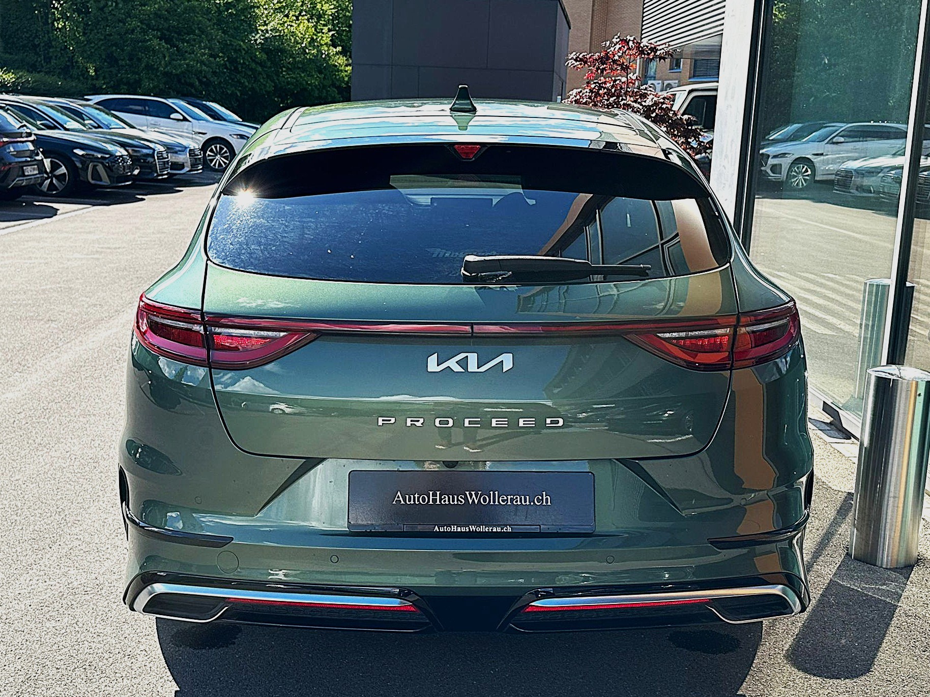 KIA ProCeed 1.5 T-GDi MHEV GT-Line DCT-showroom-element-2