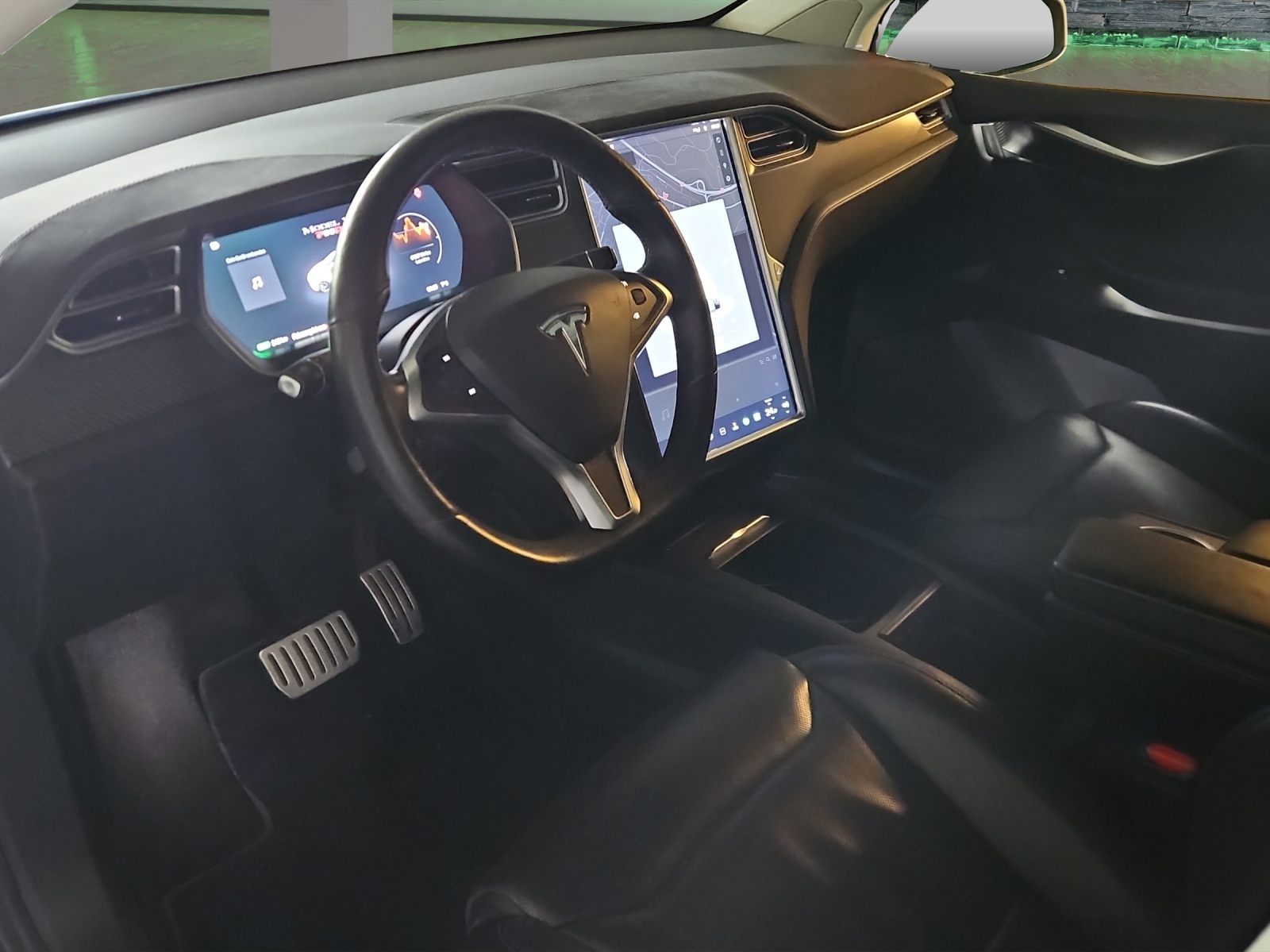 TESLA Model X 90 D Performance-image-6