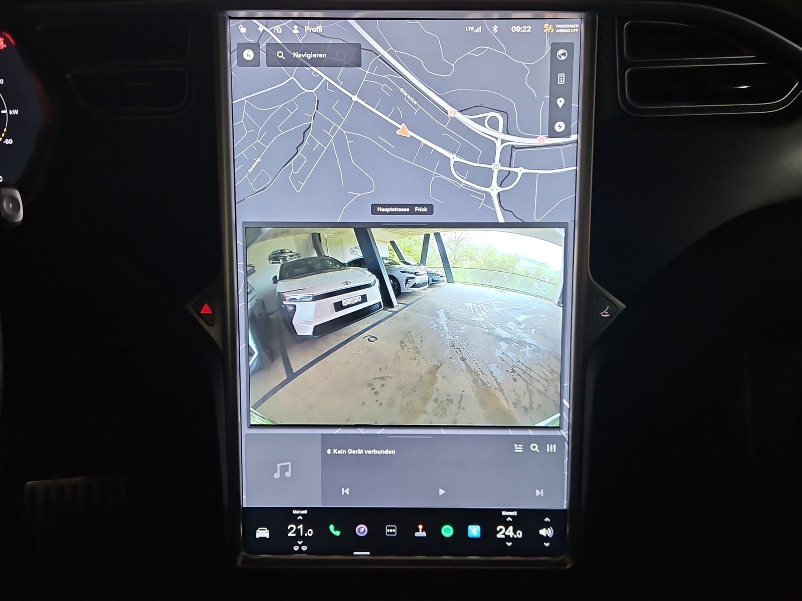 TESLA Model X 90 D Performance-image-14