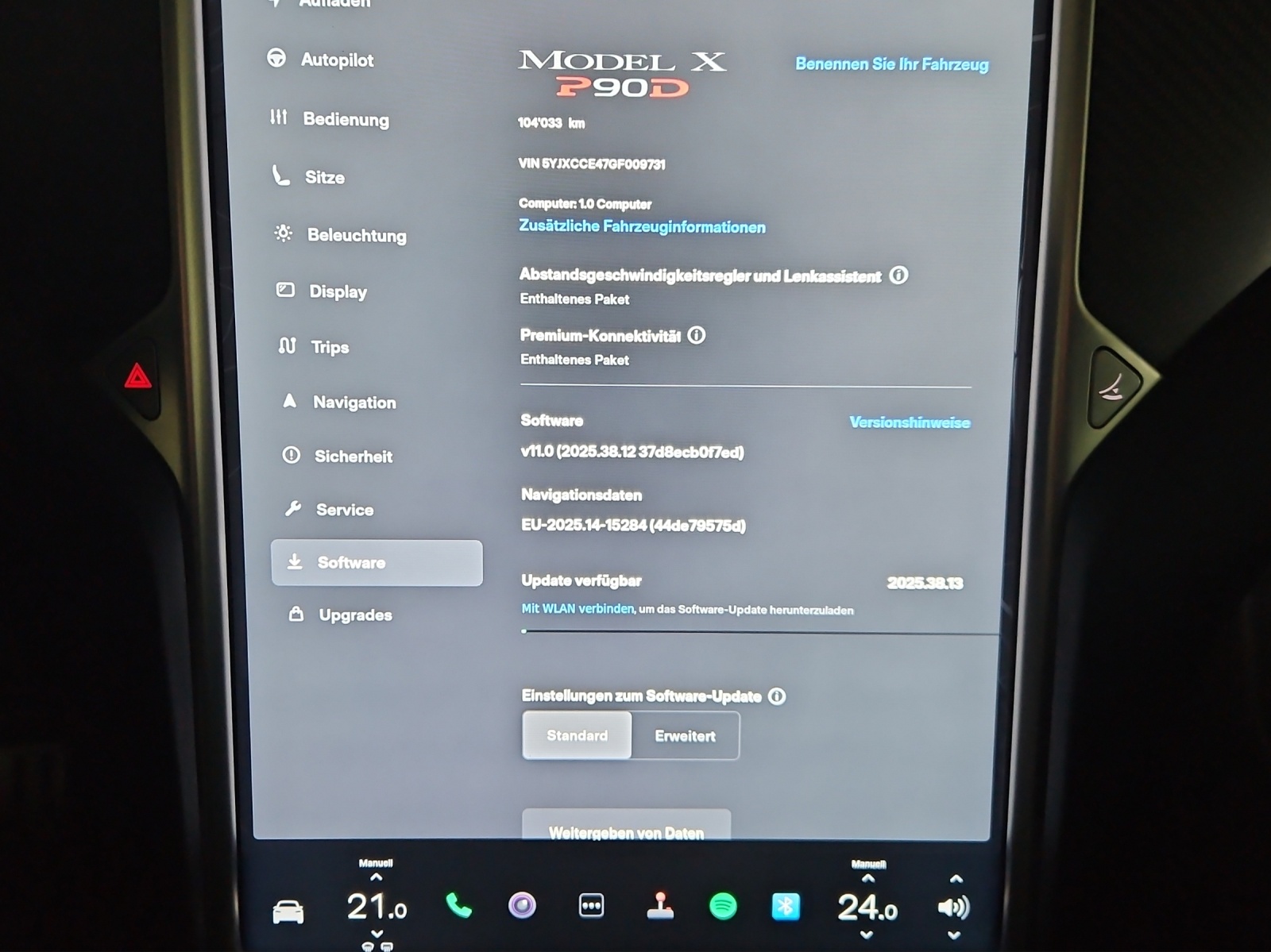 TESLA Model X 90 D Performance-image-18