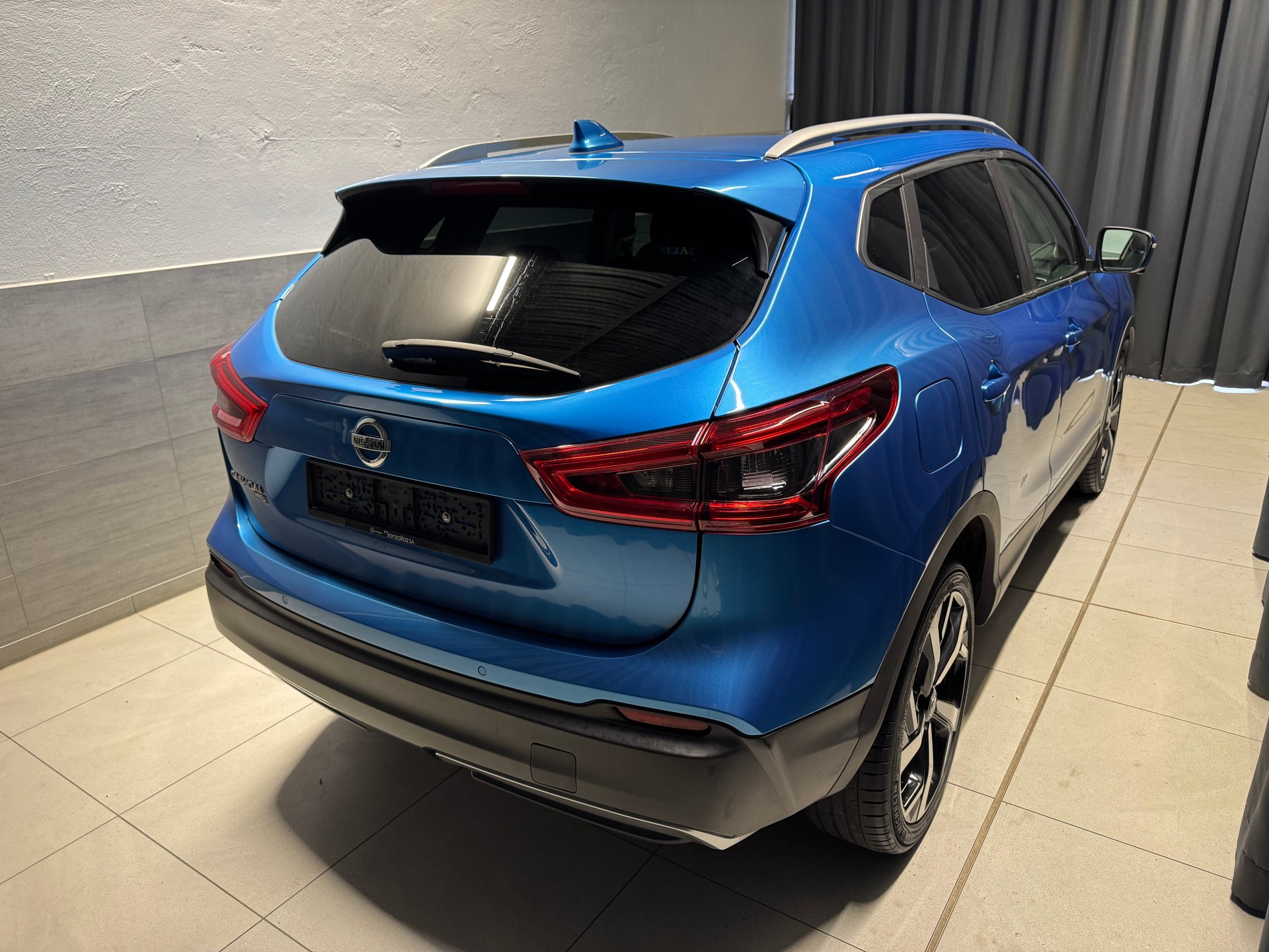 NISSAN Qashqai 1.3 DIG-T tekna (59)-image-5