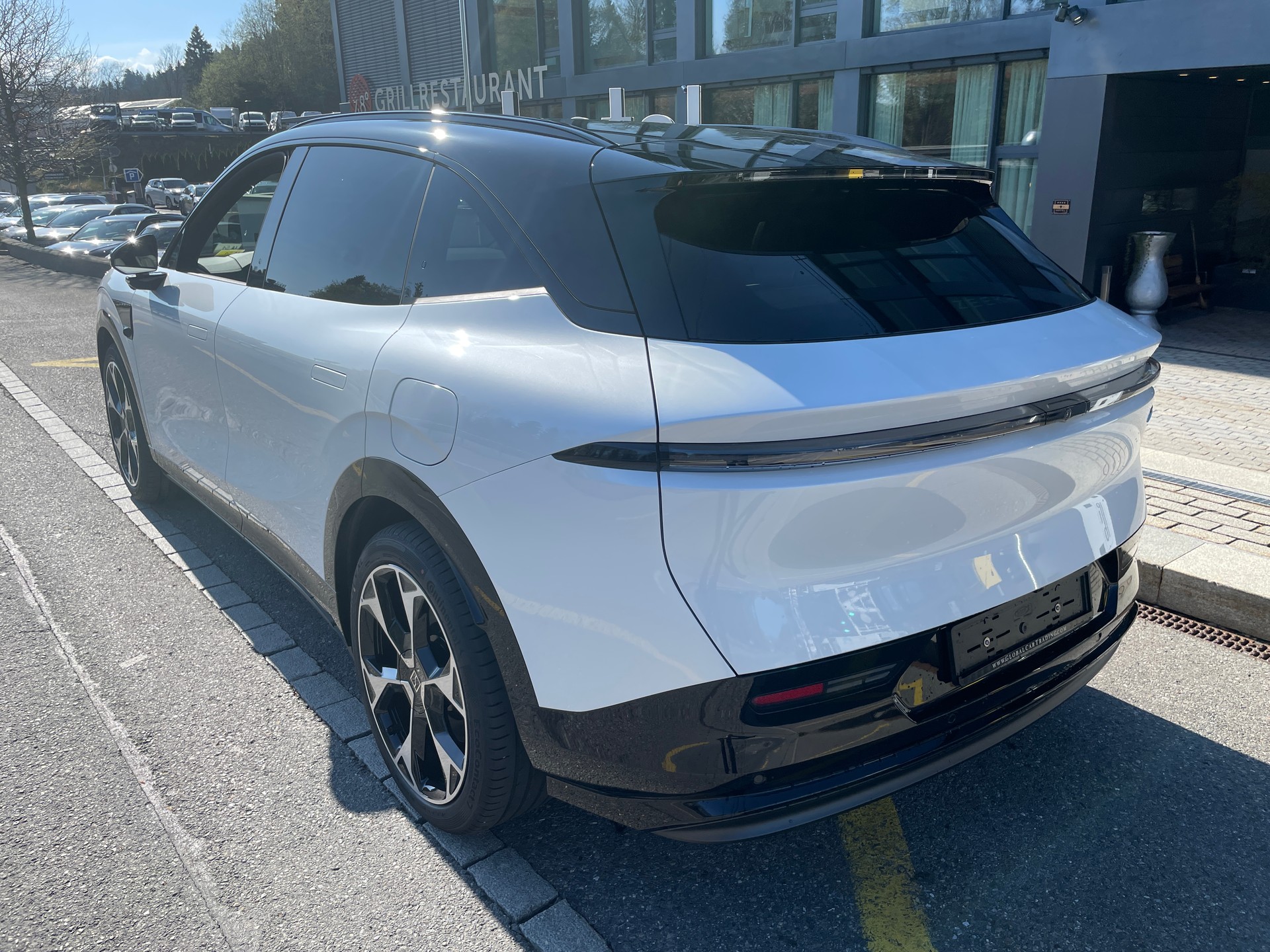 ZEEKR 7X Privilege AWD mit Comfort inkl. Cockpit Paket-image-8