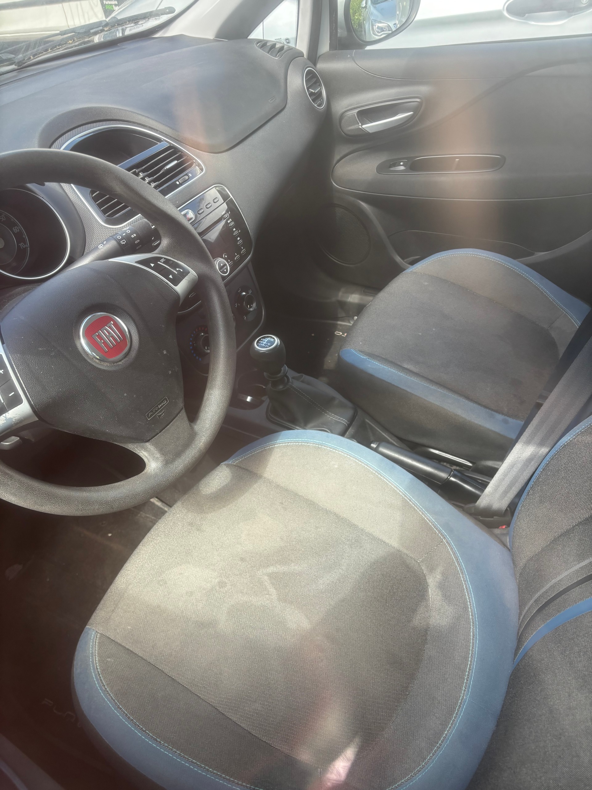 FIAT Punto 1.4 Easy-image-4