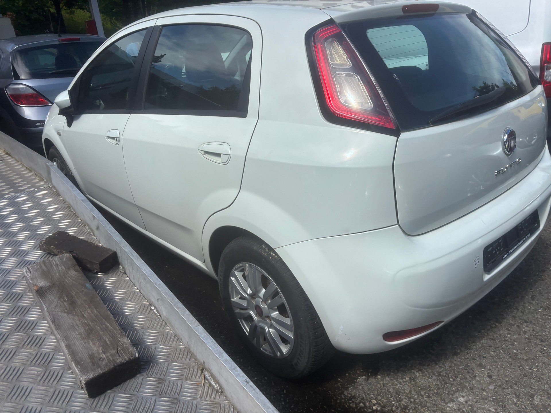 FIAT Punto 1.4 Easy-image-1