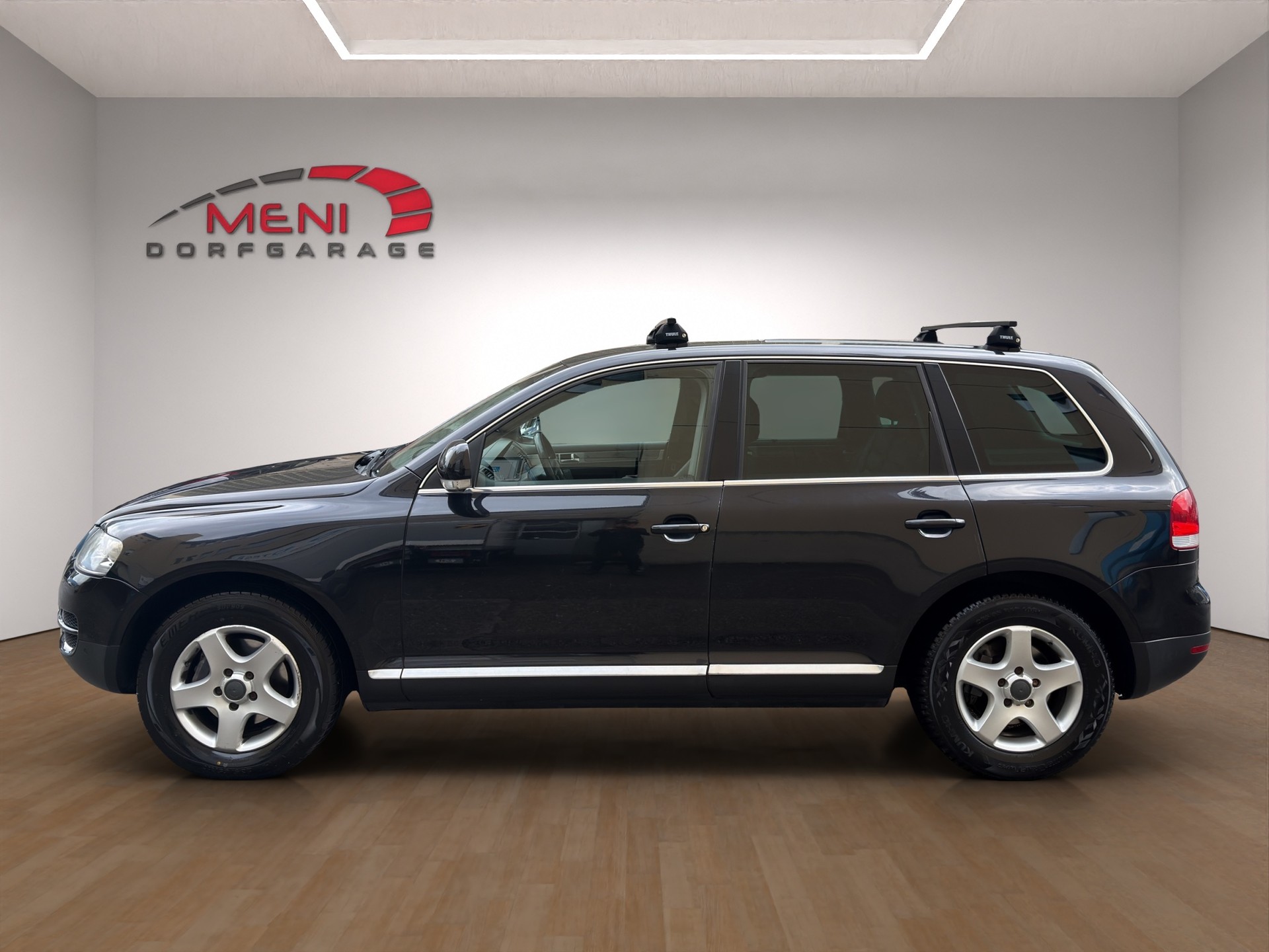 VW Touareg 3.0 TDI-image-3