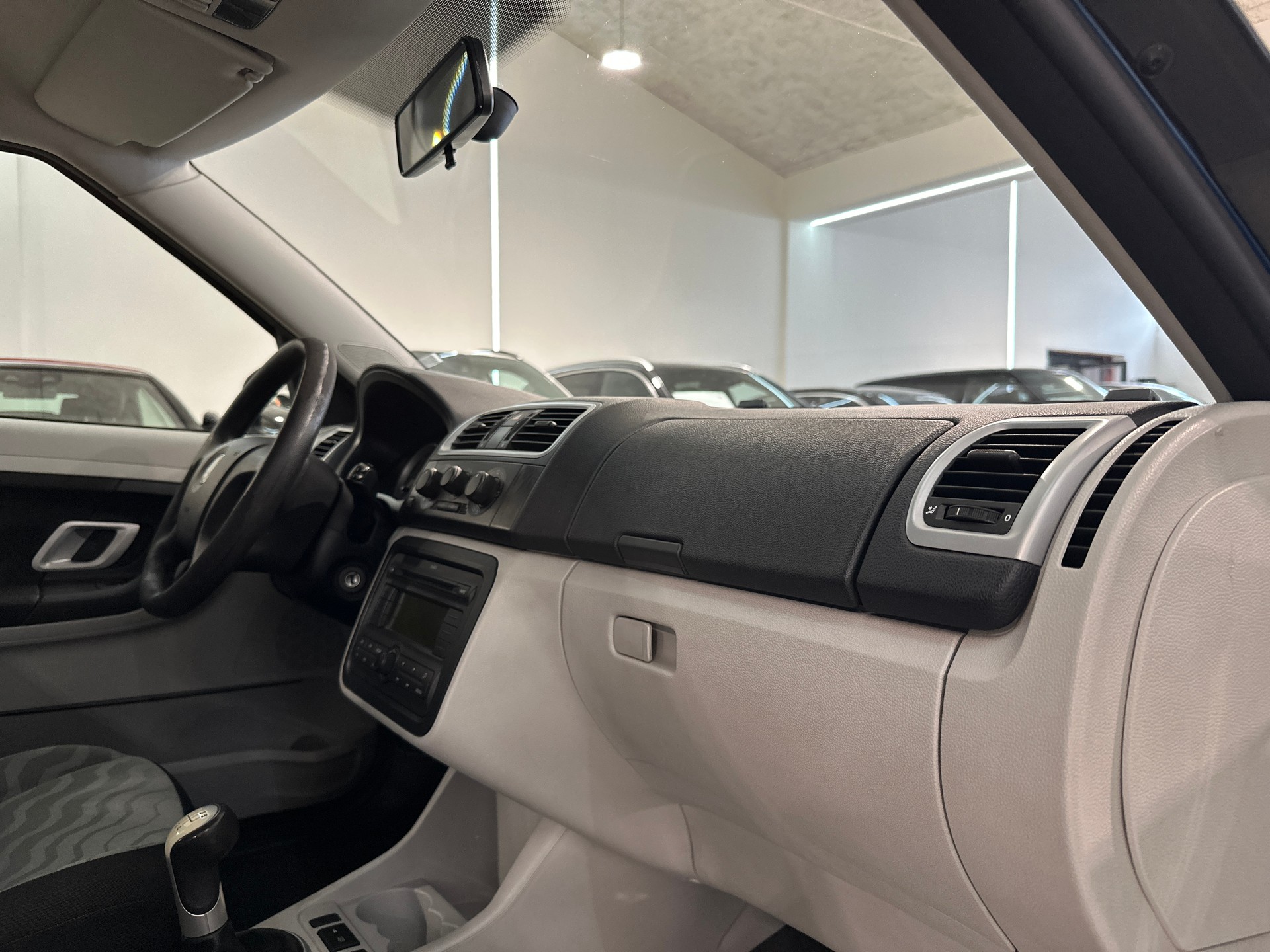 SKODA Roomster 1.4 TDI Style-image-14