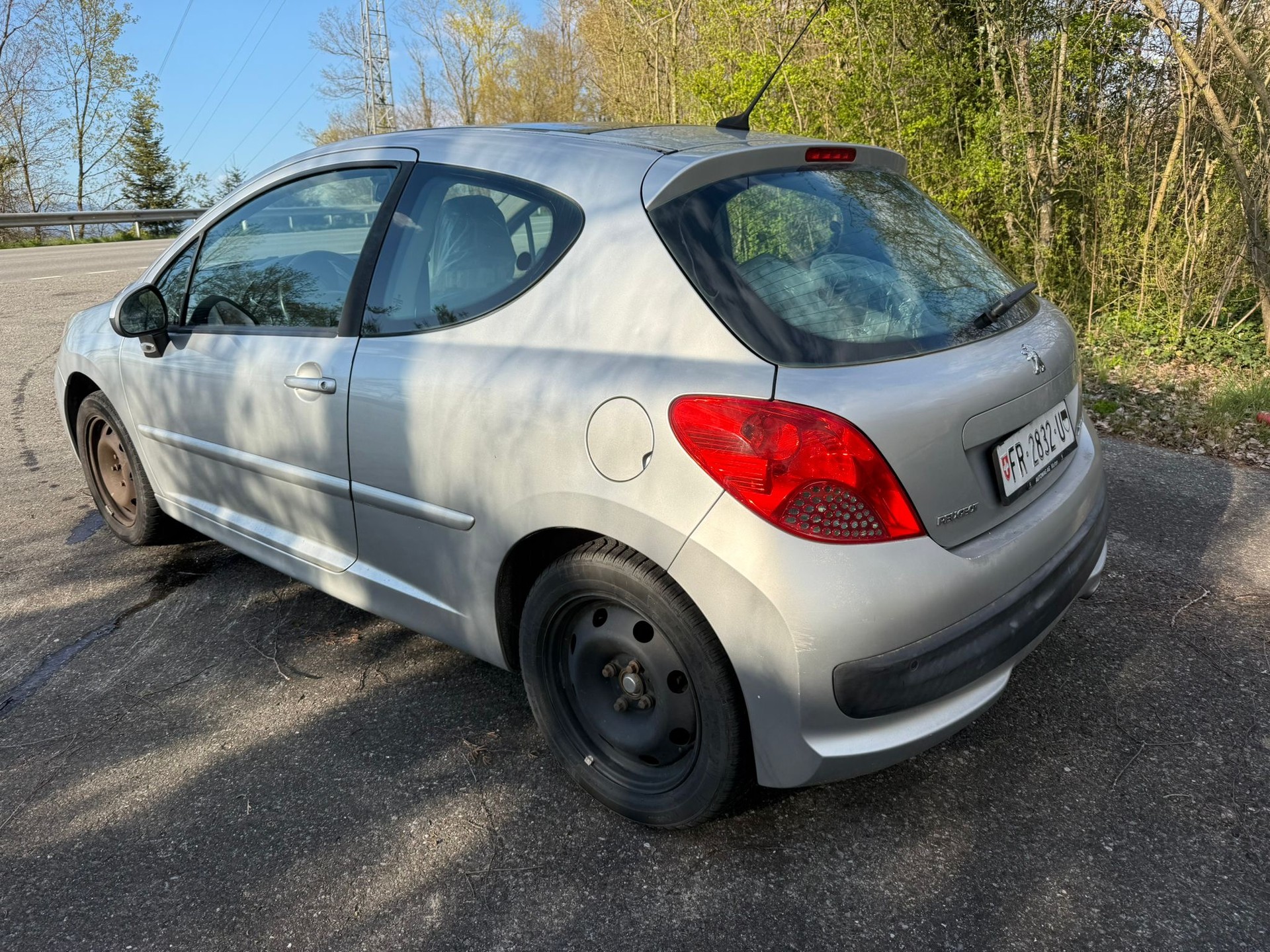 PEUGEOT 207 1.6 16V Turbo XSI-showroom-element-2