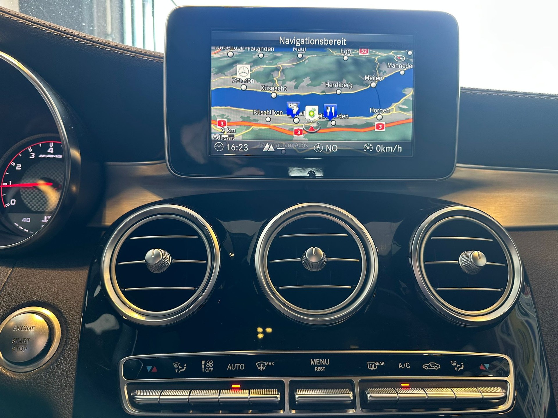 MERCEDES-BENZ C 63 S AMG Speedshift-image-14