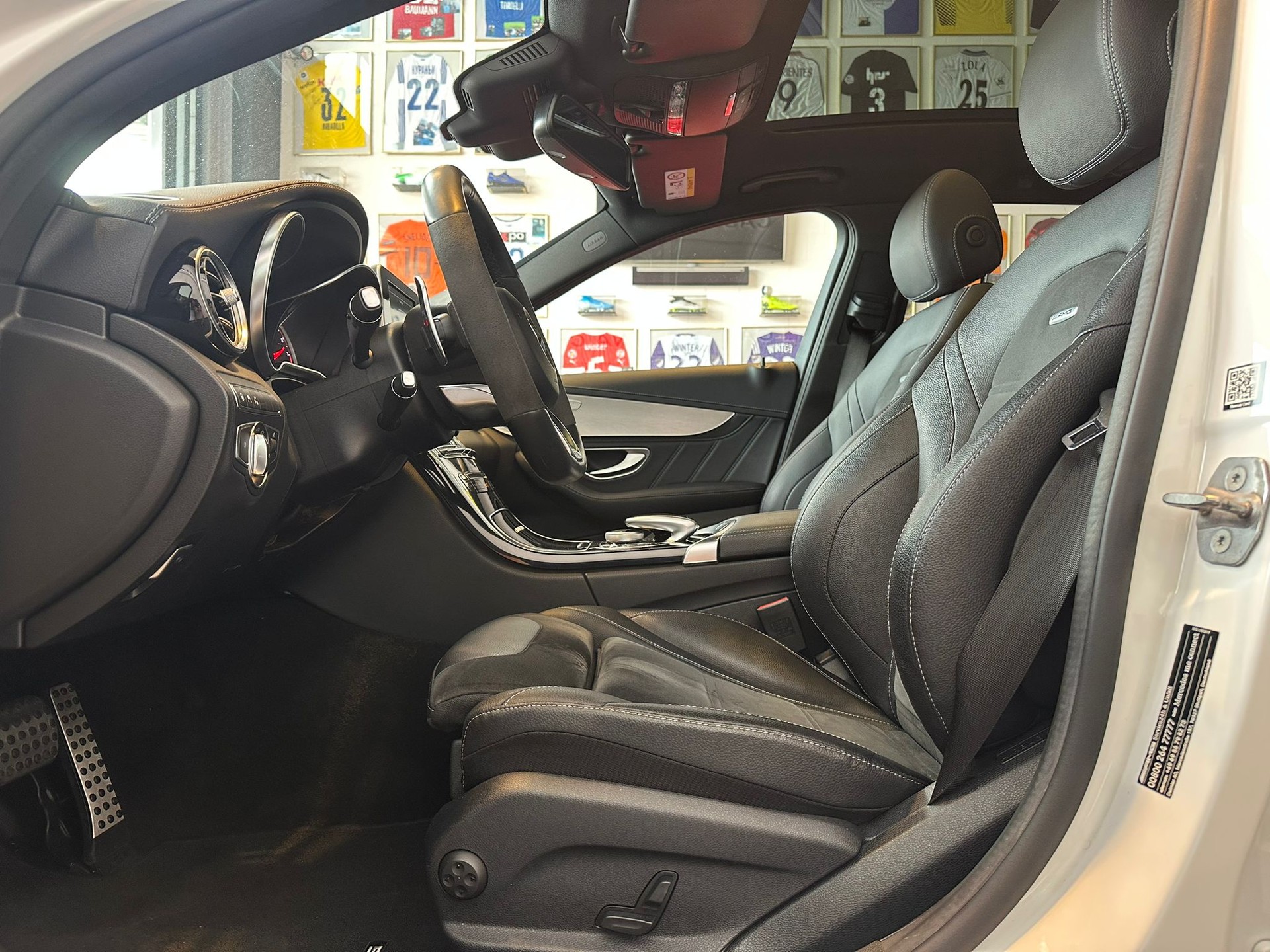 MERCEDES-BENZ C 63 S AMG Speedshift-image-6