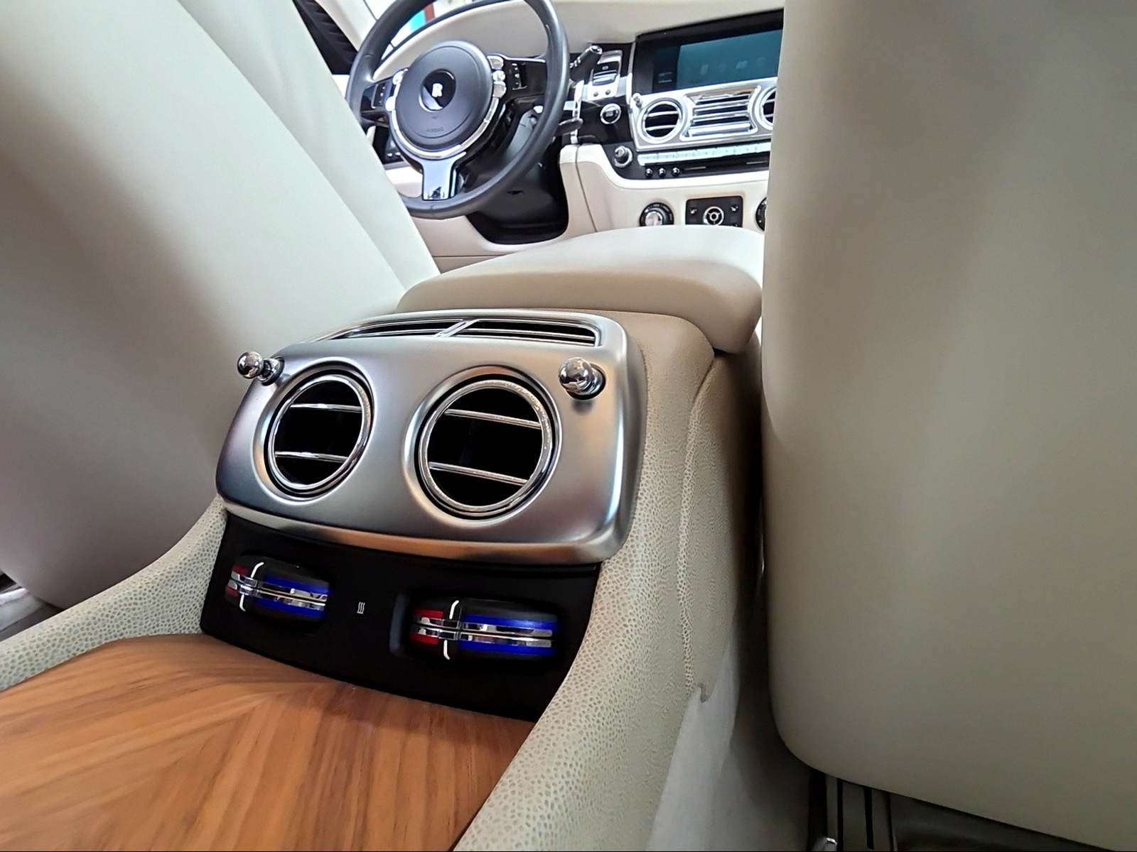 ROLLS-ROYCE Wraith 6.6 V12-image-20