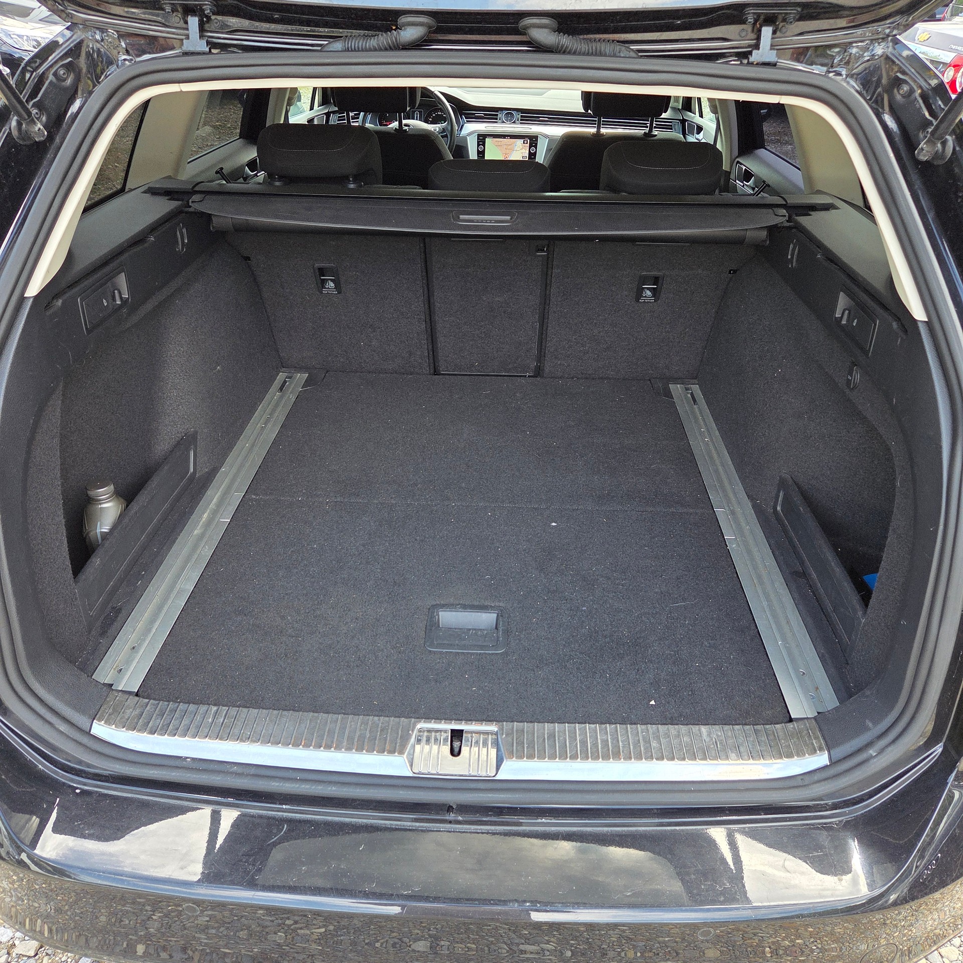 VW Passat Variant 2.0 TDI BMT Comfortline DSG-image-8