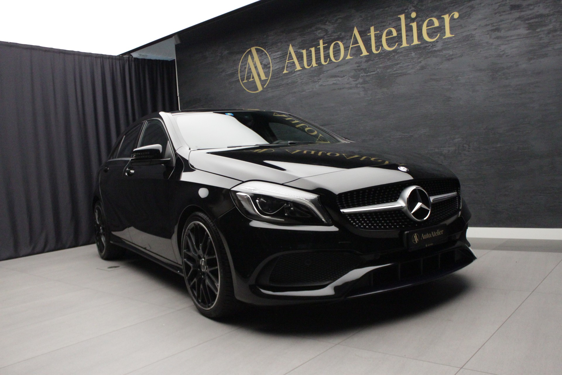 MERCEDES-BENZ A 220 d AMG Line 4Matic 7G-DCT