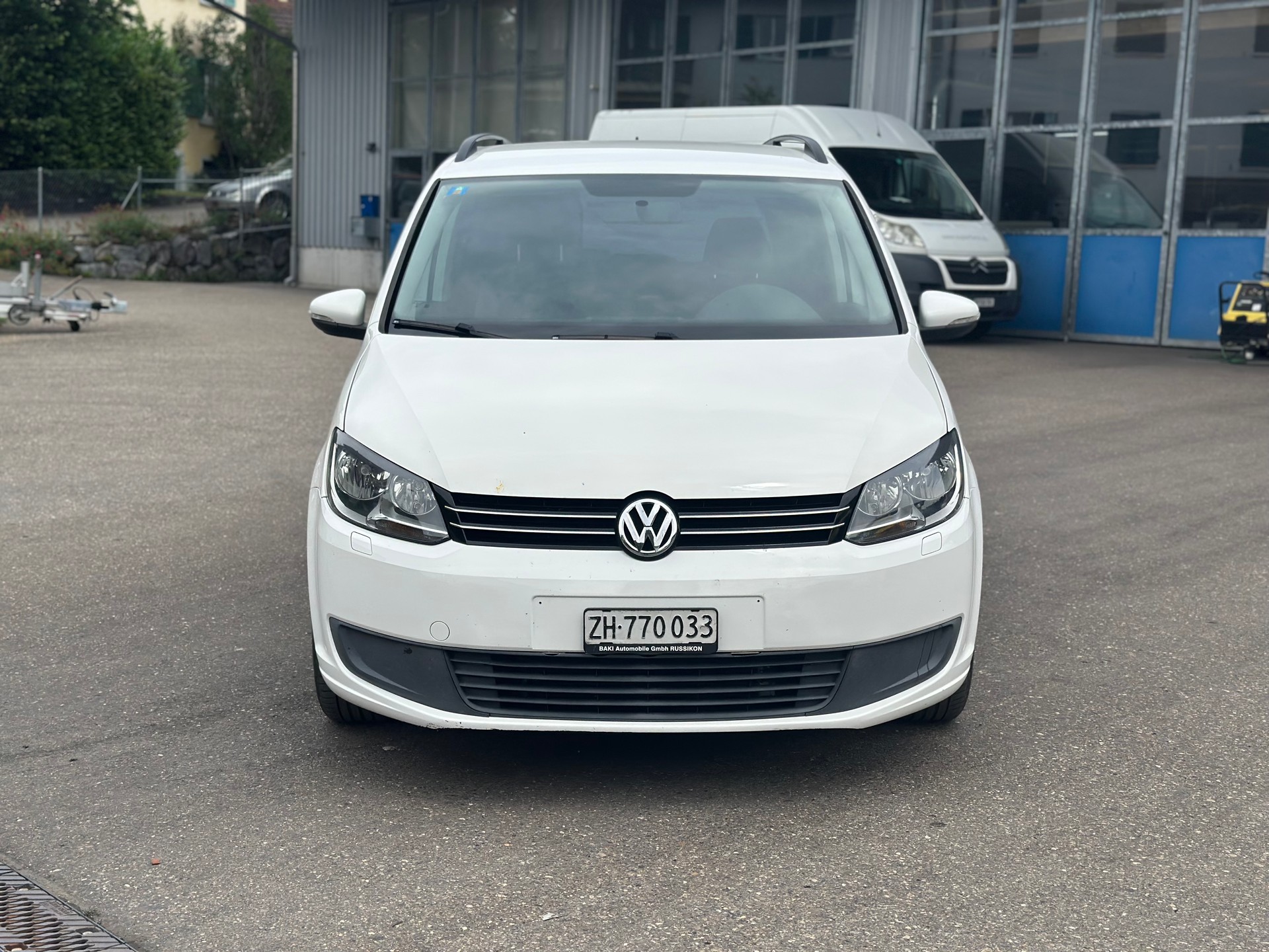 VW Touran 1.6 TDI Trendline DSG-showroom-element-2