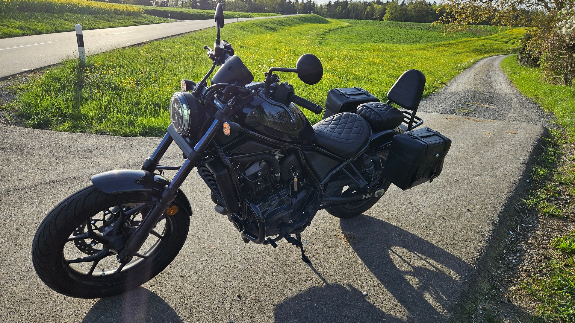HONDA CMX 1100 Rebel-image-1