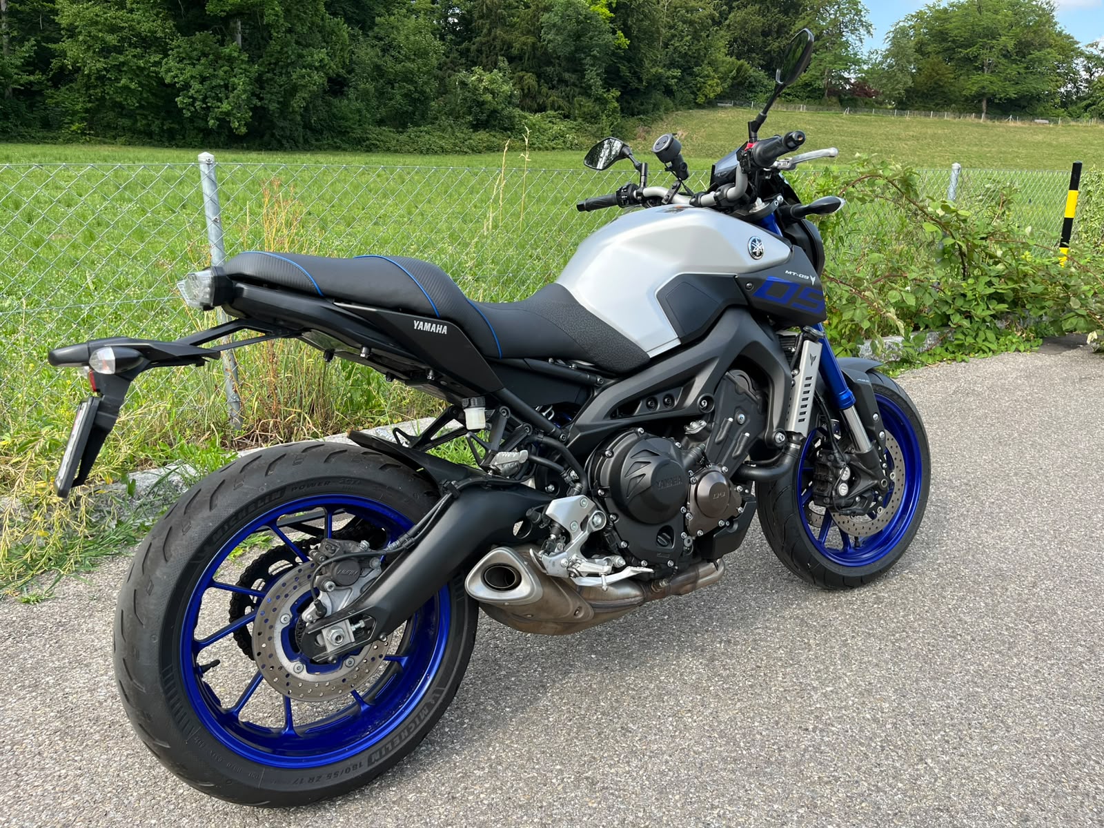 YAMAHA ABS-image-2