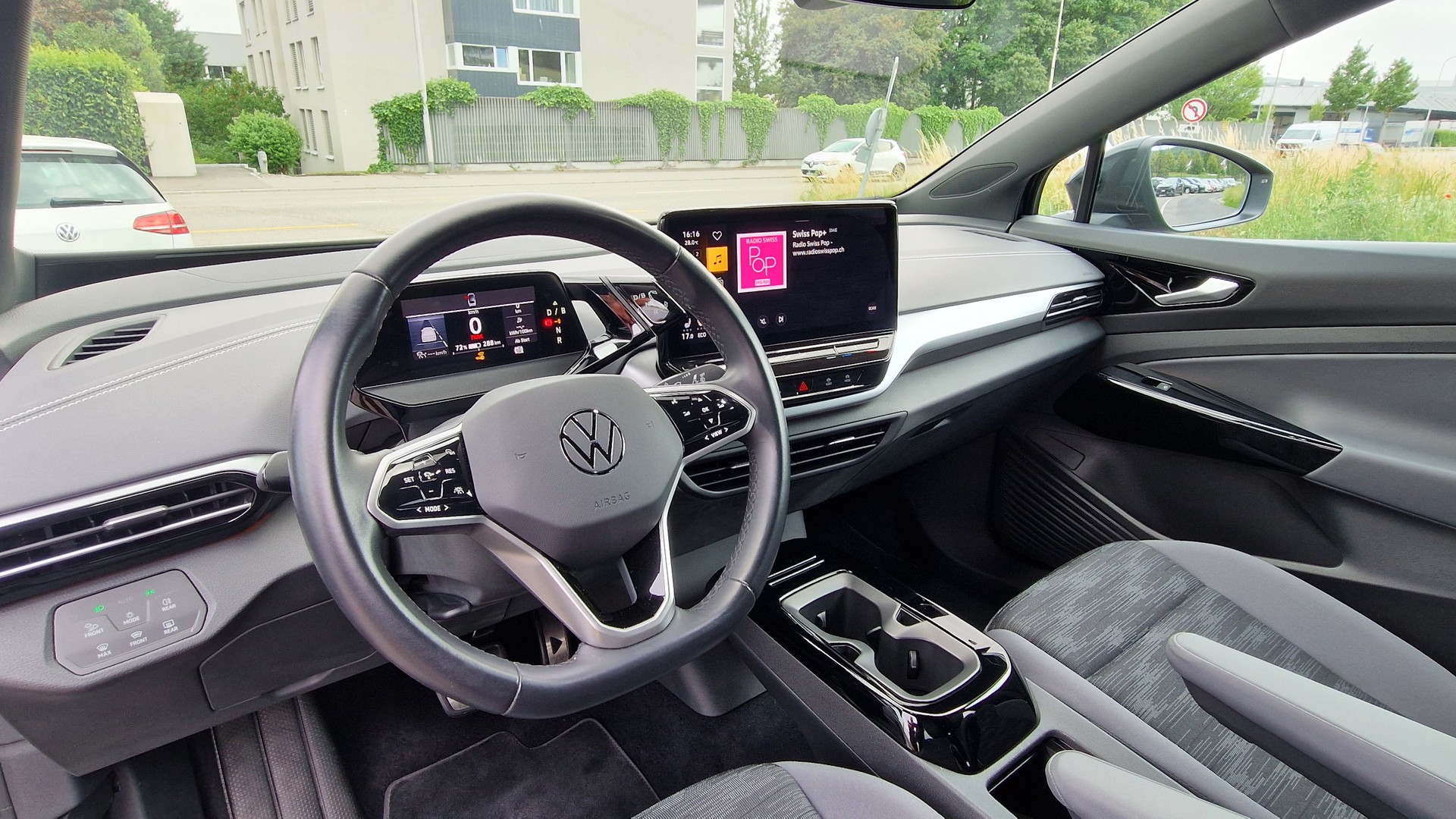 VW ID.5 Pro Performance 77 kWh-image-5
