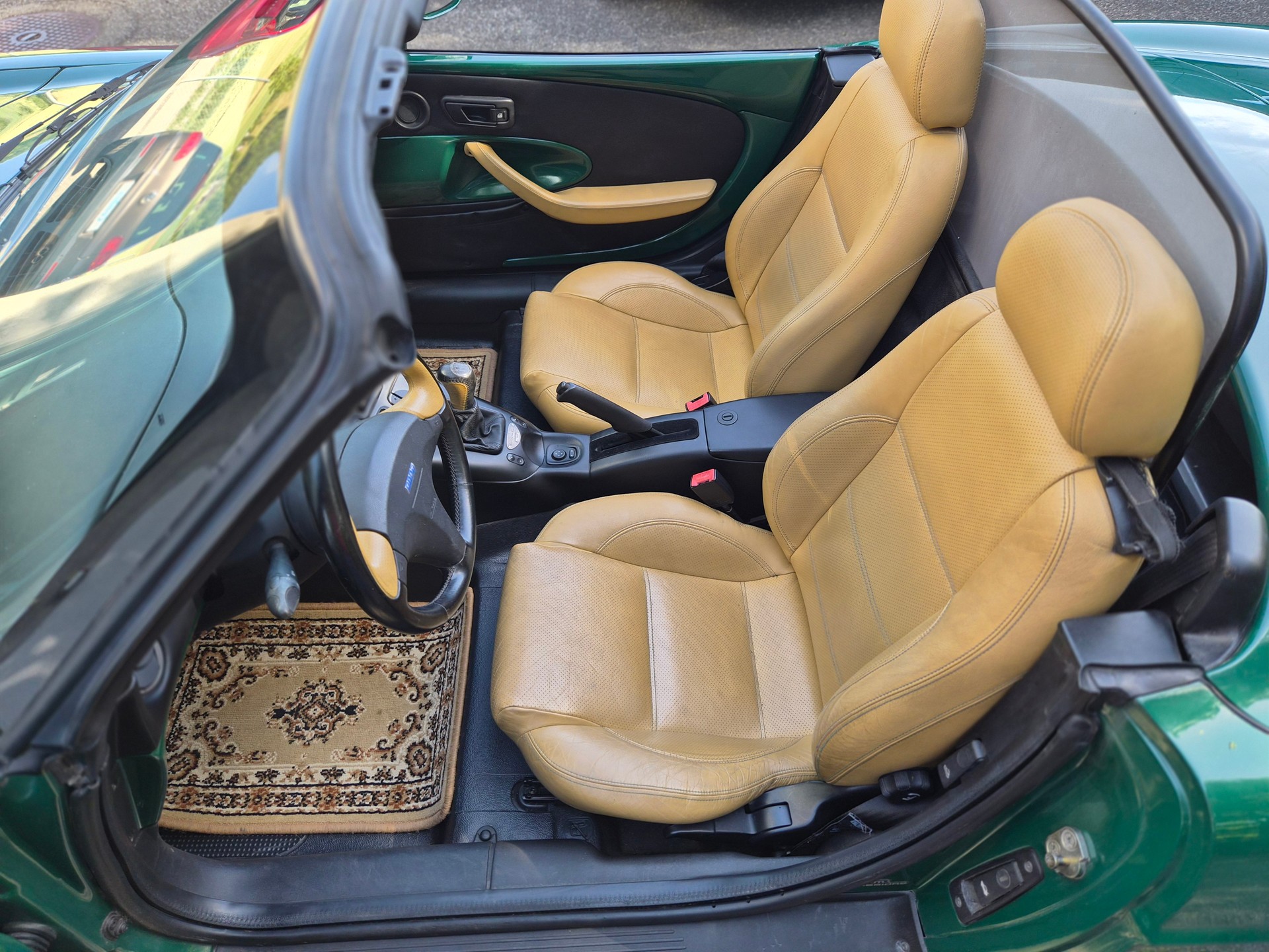 FIAT Barchetta 1.8 Limited Edition-showroom-element-1