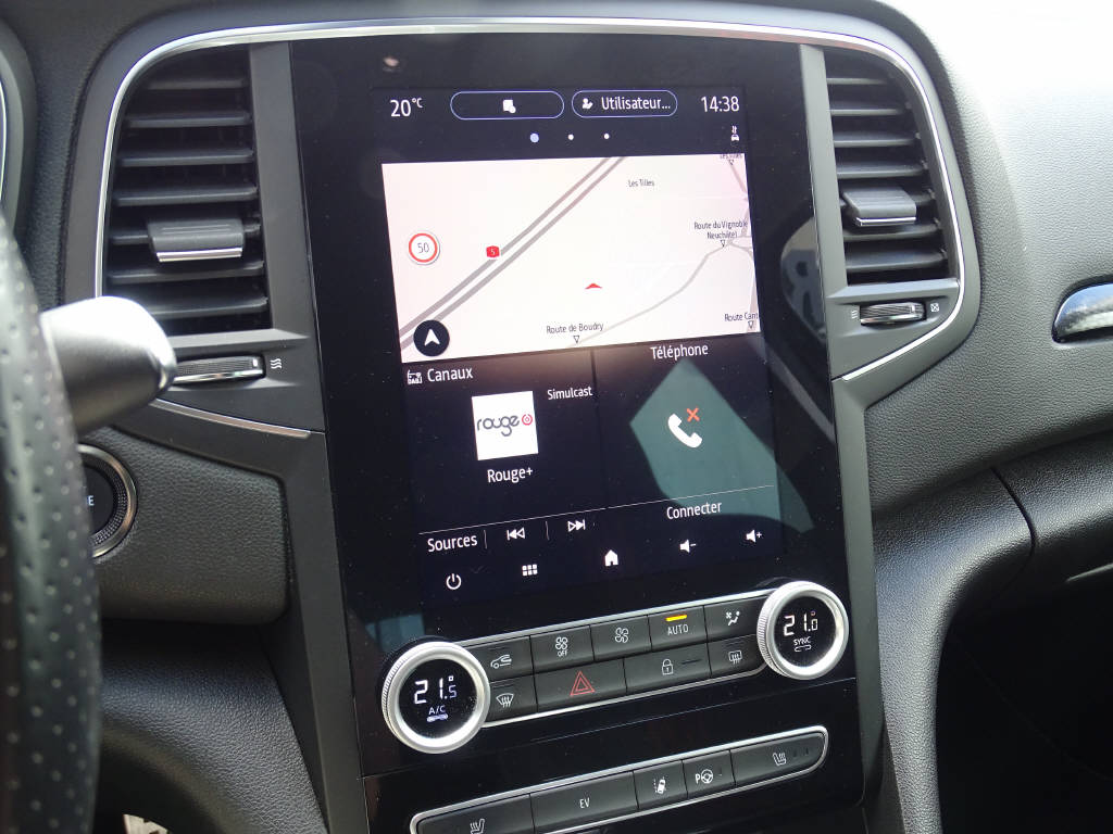 RENAULT Mégane Grandtour RSLINE 1.6 E-Tech PHEV-image-9