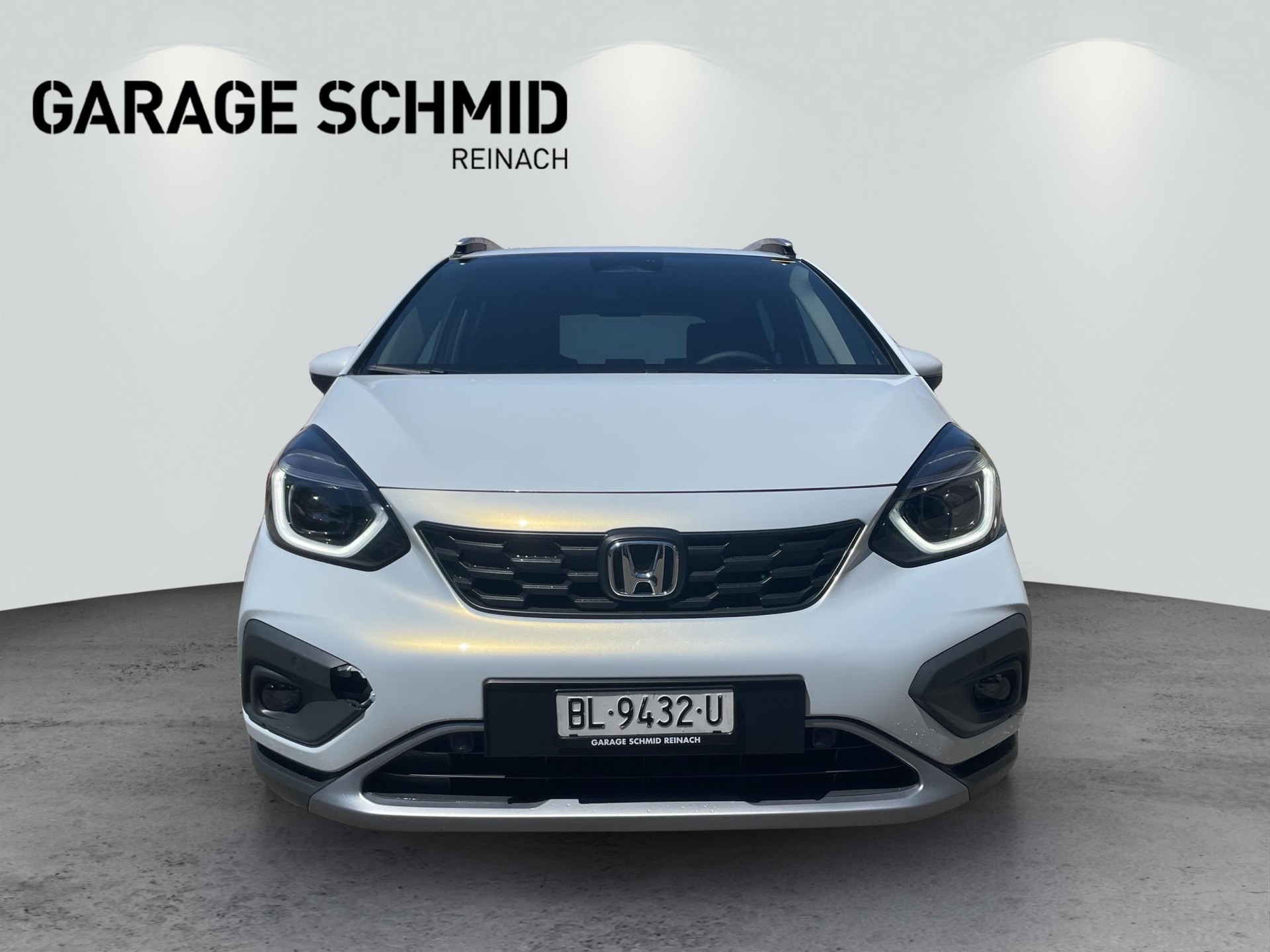 HONDA Jazz 1.5 i-MMD Crosstar Advance-showroom-element-1