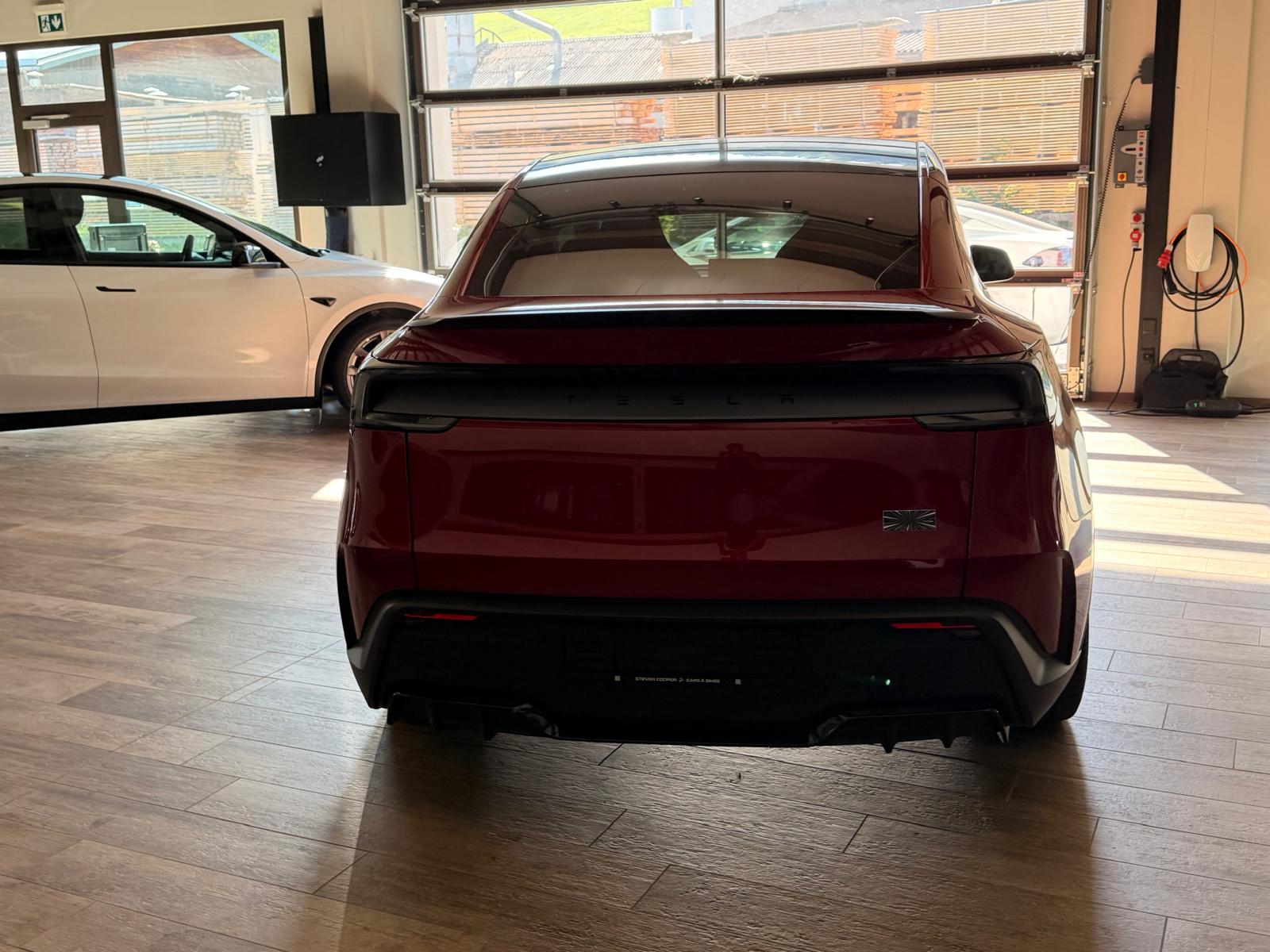 TESLA Model Y Performance-image-16