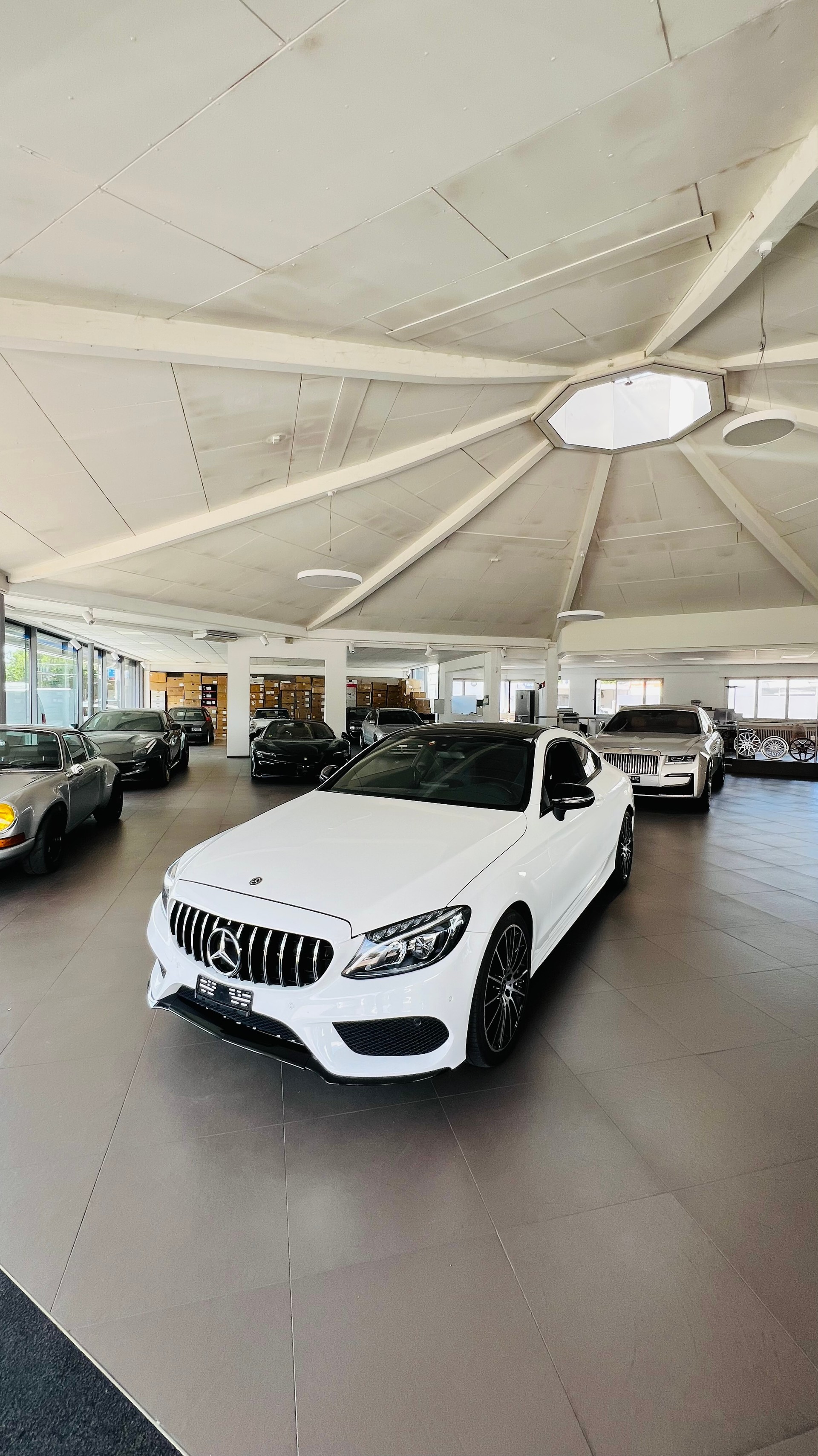 MERCEDES-BENZ C 300