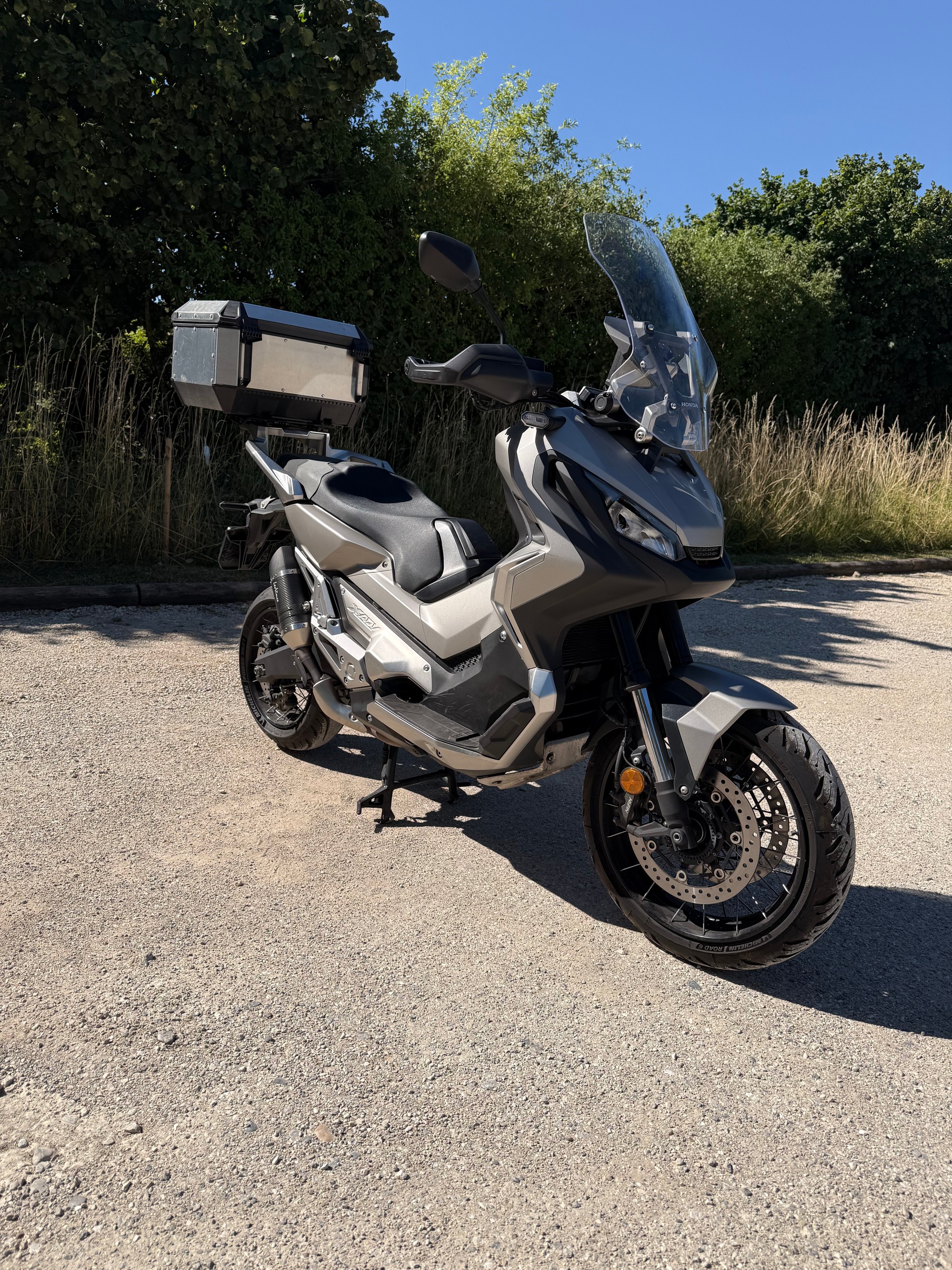 HONDA X-ADV 750 ABS-image-0