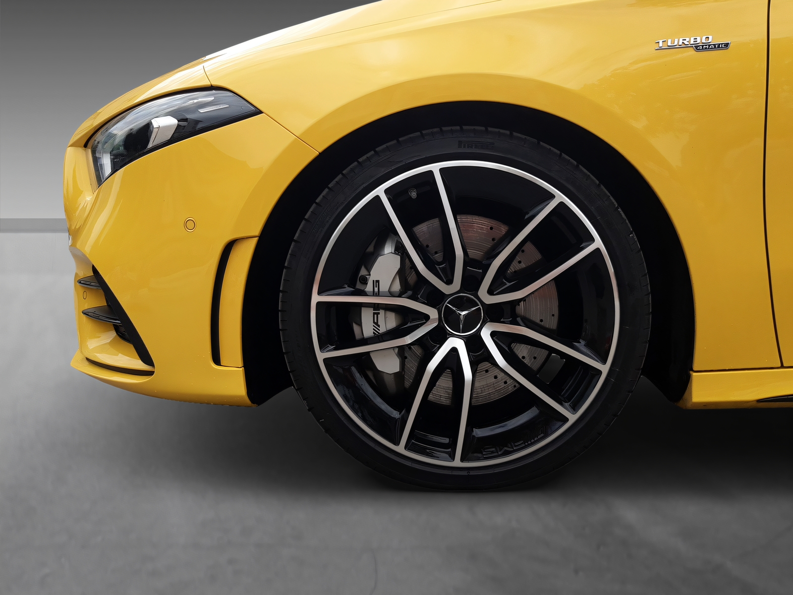 MERCEDES-BENZ A 35 4Matic-image-6