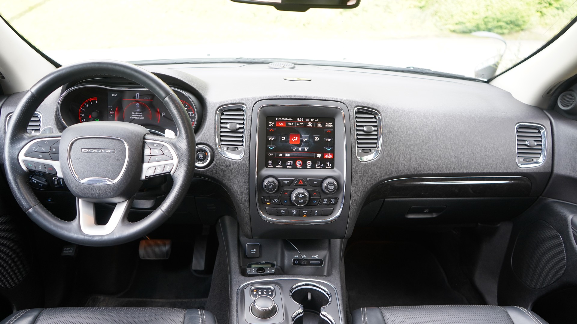 DODGE 5.7 HEMI V8 Citadel AWD 7 Plätzer-image-8