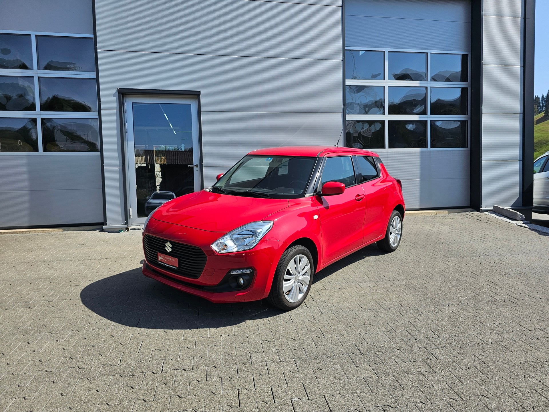 SUZUKI Swift 1.2i 16V SHVS Compact Top Hybrid Allgrip 4x4