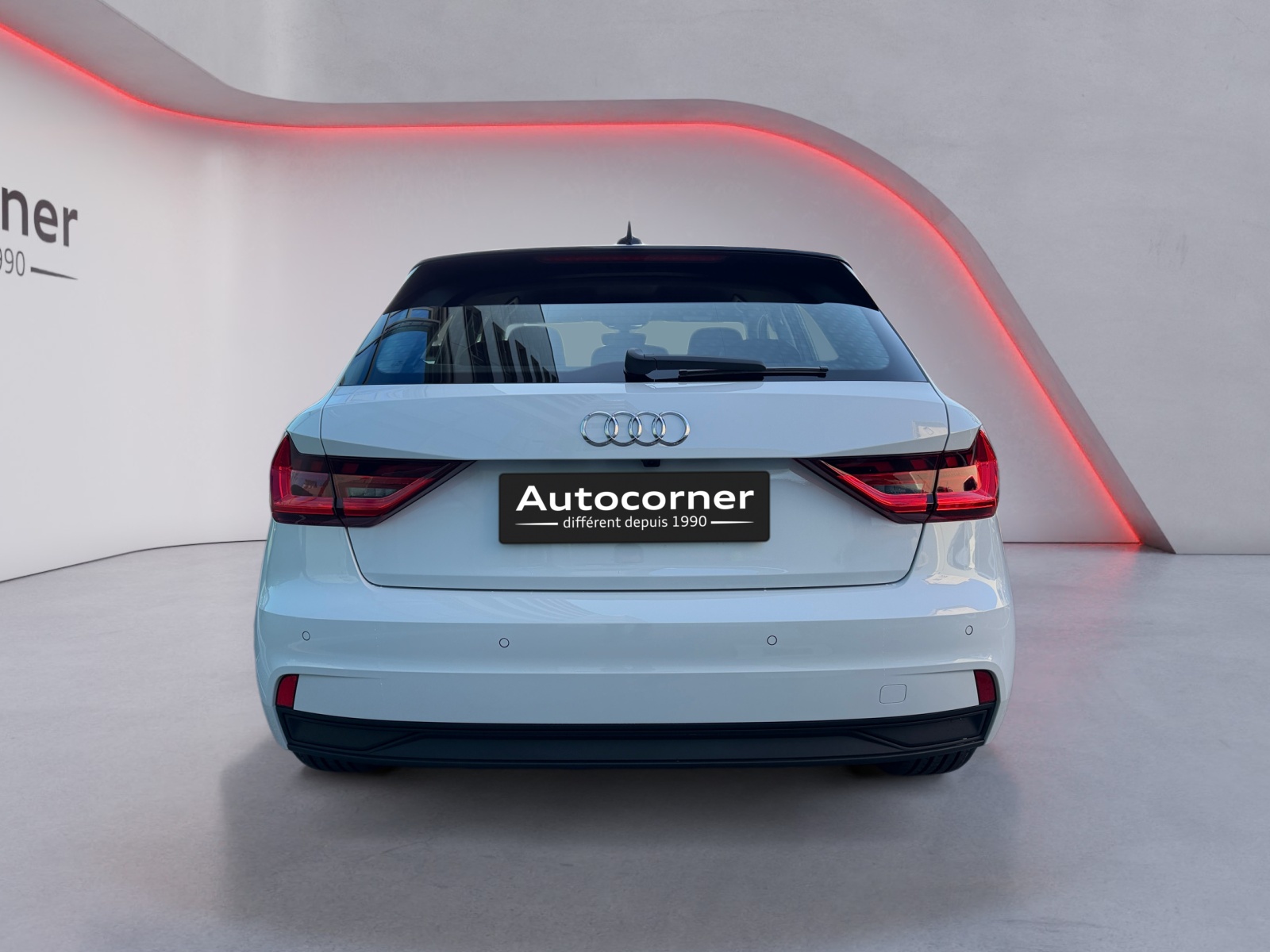 AUDI A1 Sportback 30 TFSI Attraction S-tronic-showroom-element-3