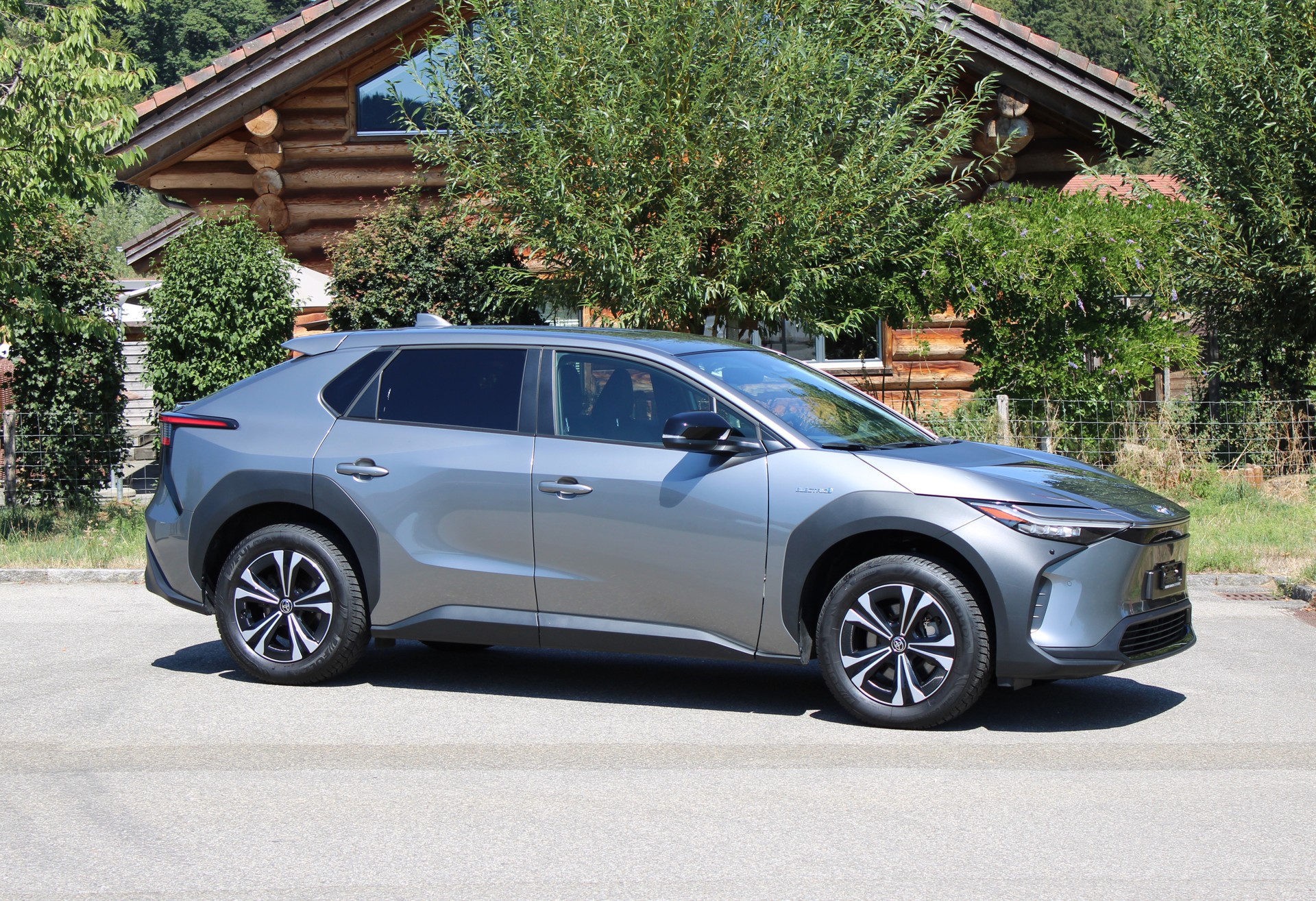 TOYOTA bZ4X Style 71,4 kWh 2WD