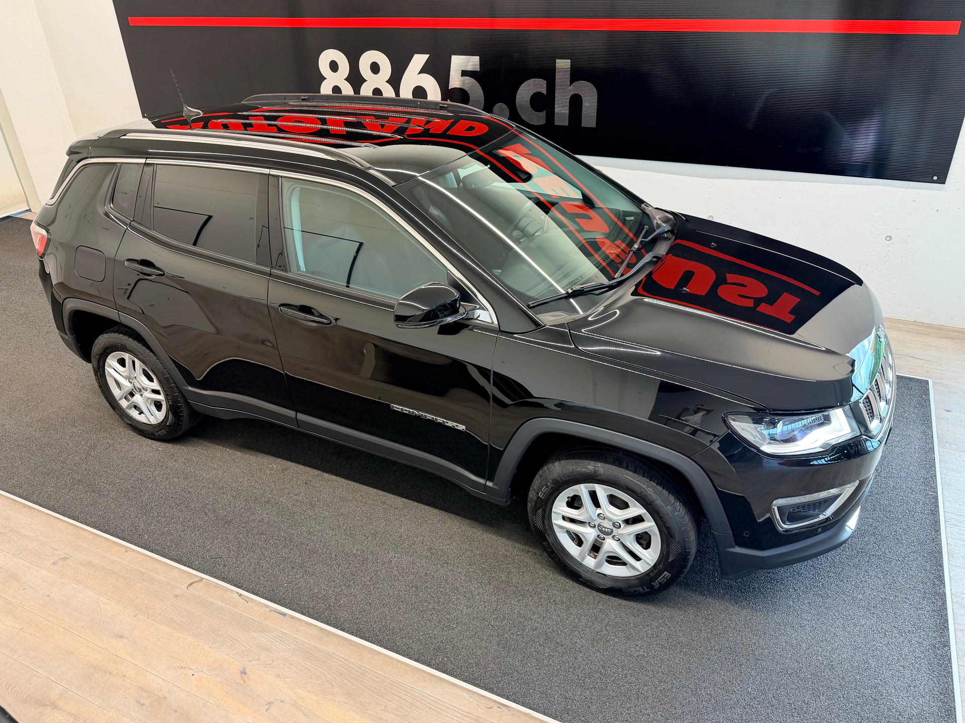 JEEP Compass 1.4 Turbo Limited AWD 9ATX-image-4