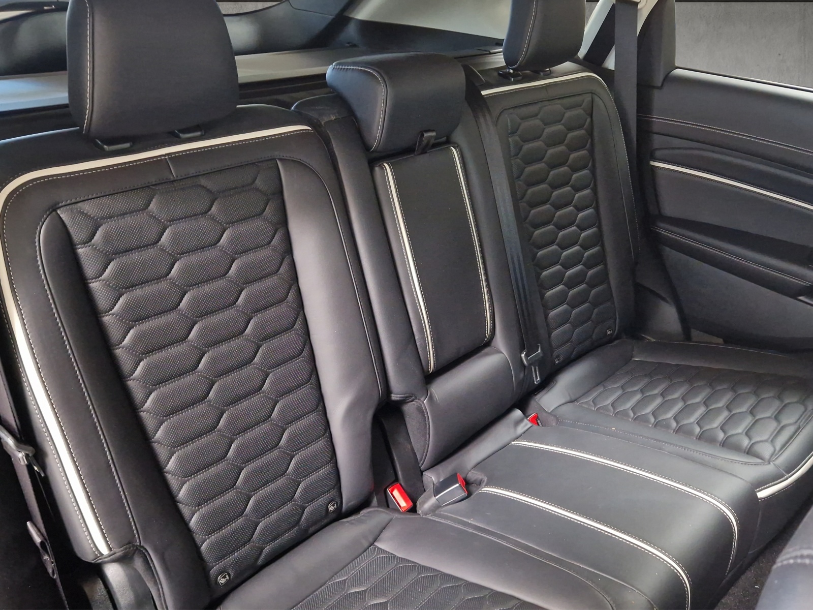 FORD Edge 2.0 EcoBlue 238 Vignale-image-4