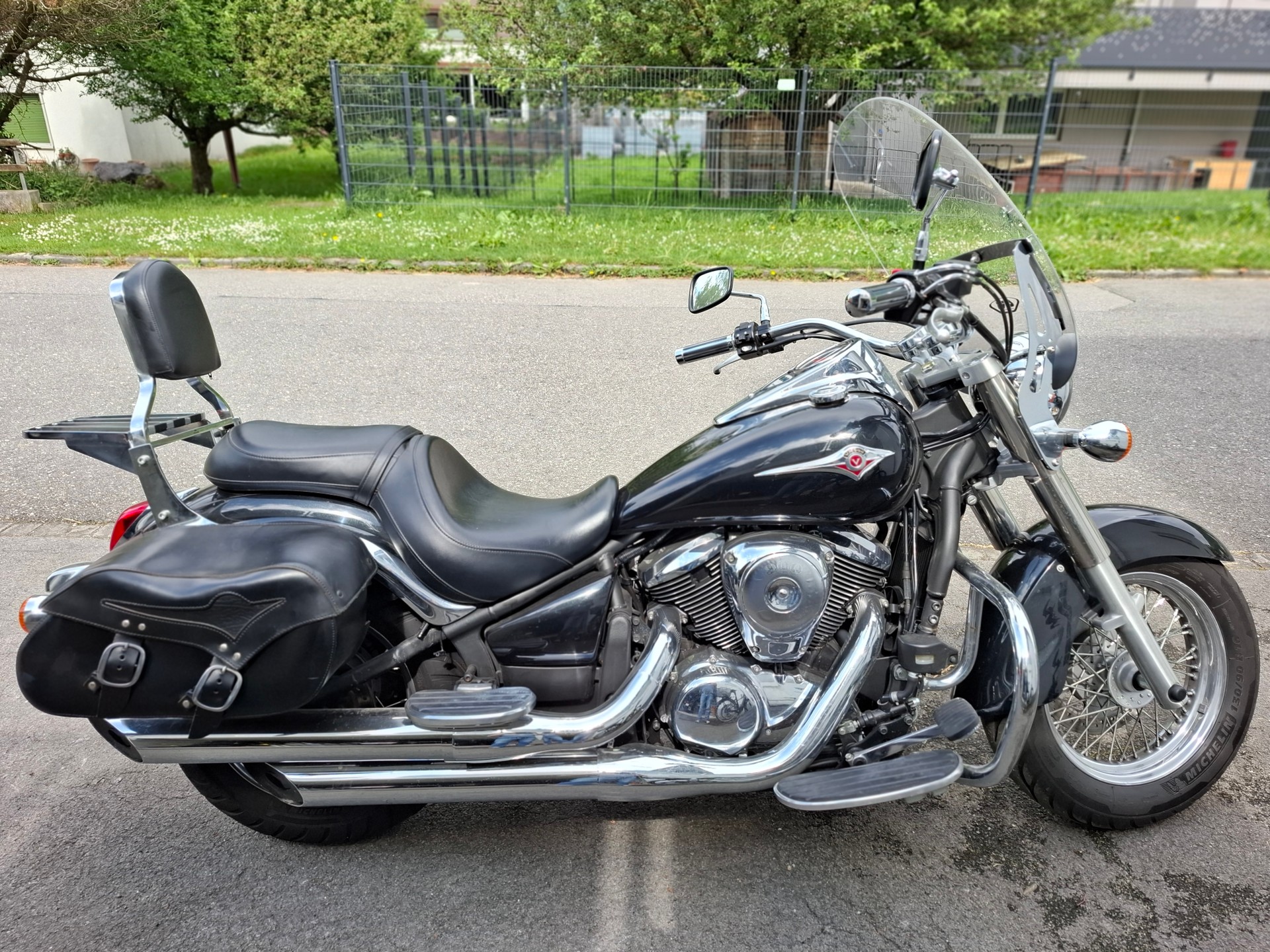KAWASAKI VN 900 Classic Light Tourer-image-0