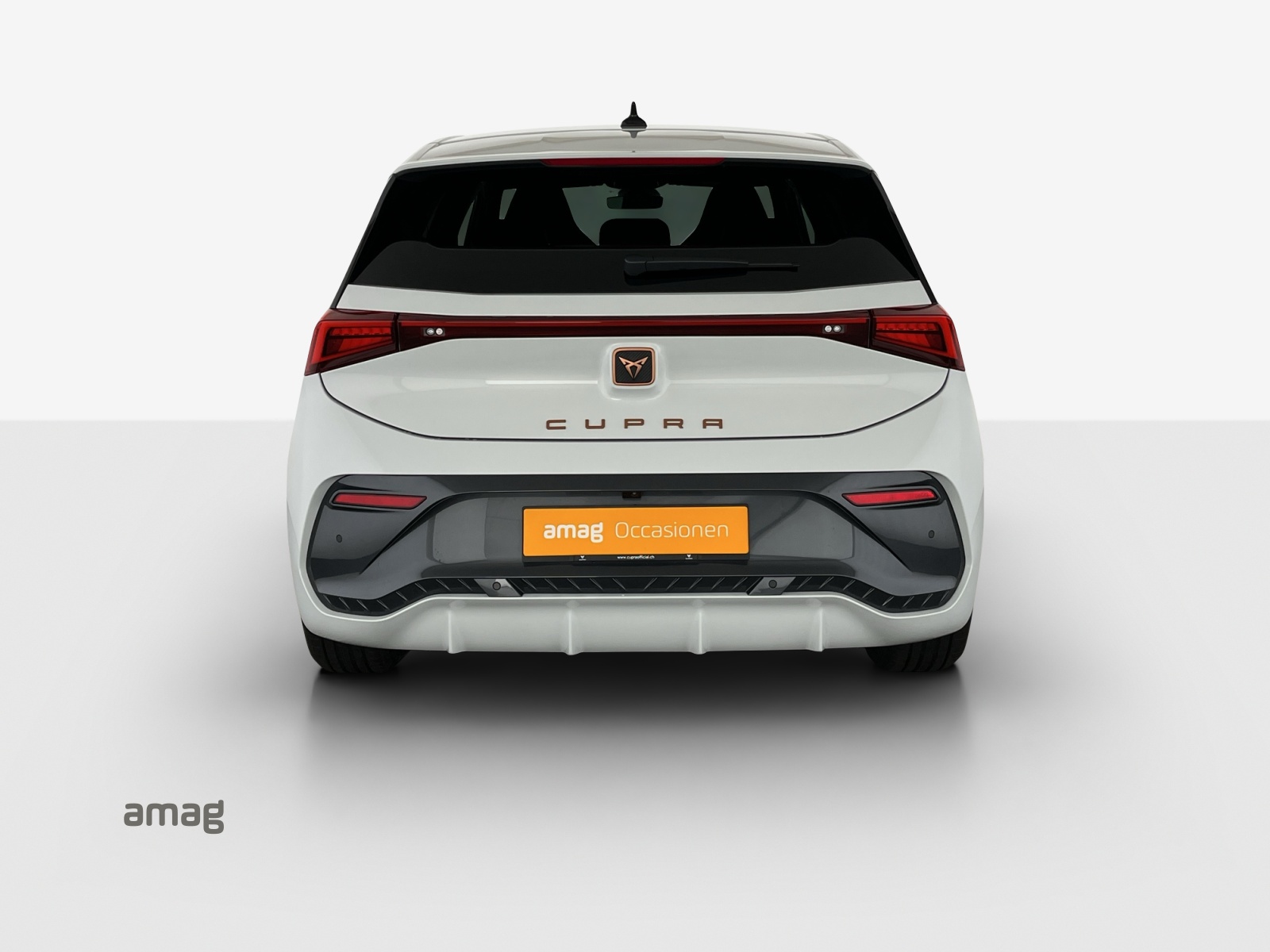 CUPRA Born 79 kWh e-Boost-showroom-element-3