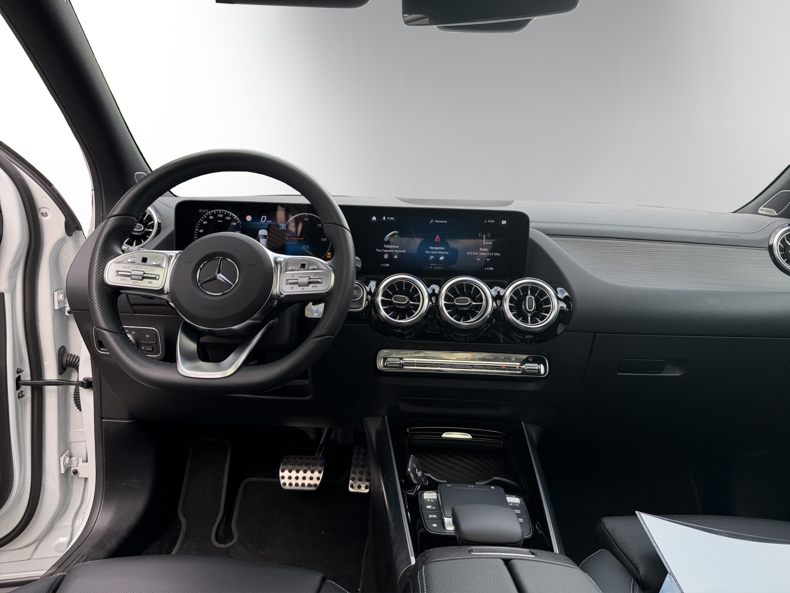 MERCEDES-BENZ EQA 350 4M Swiss Star AMG-image-10