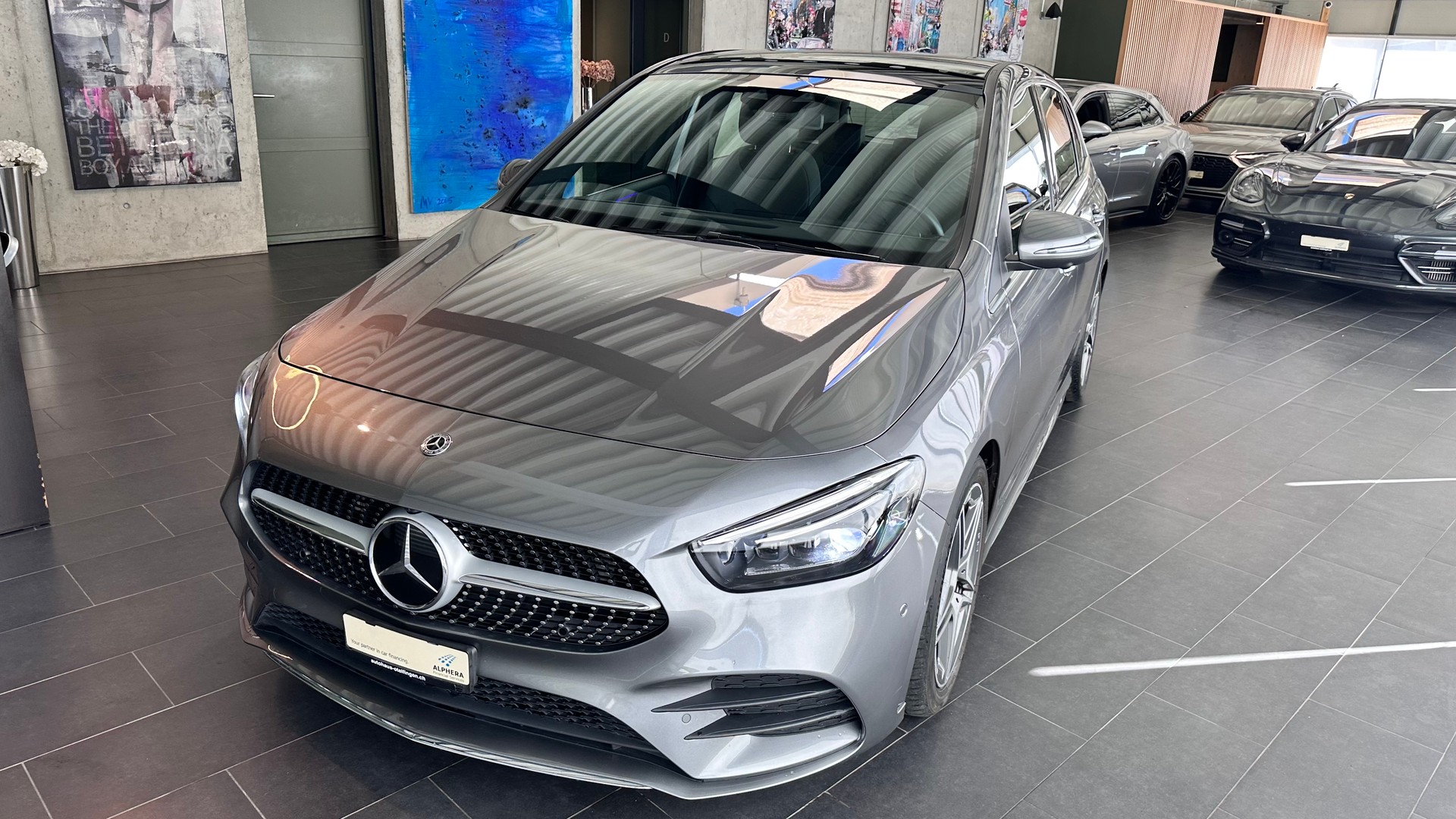 MERCEDES-BENZ B 220 AMG Line 4matic-image-23