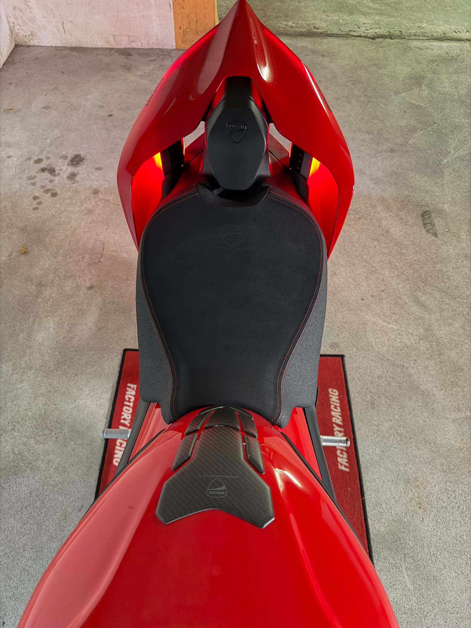DUCATI Streetfighter V4 S-image-5