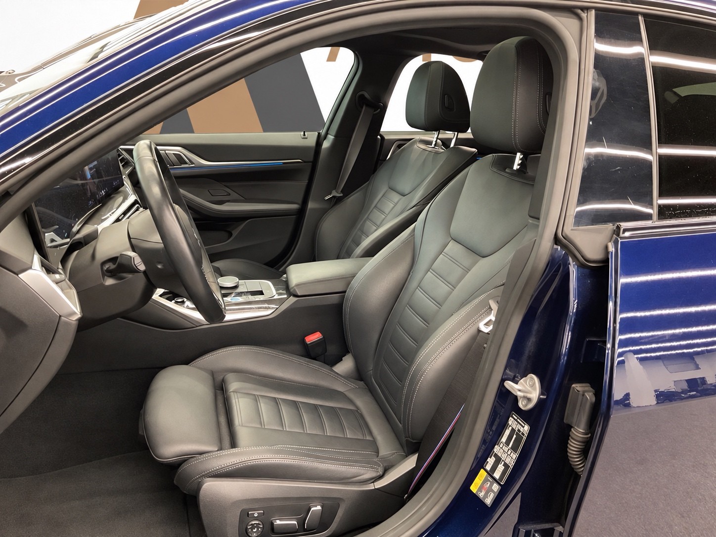 BMW i4 M50 M Sport Pro Sky AHK-image-29