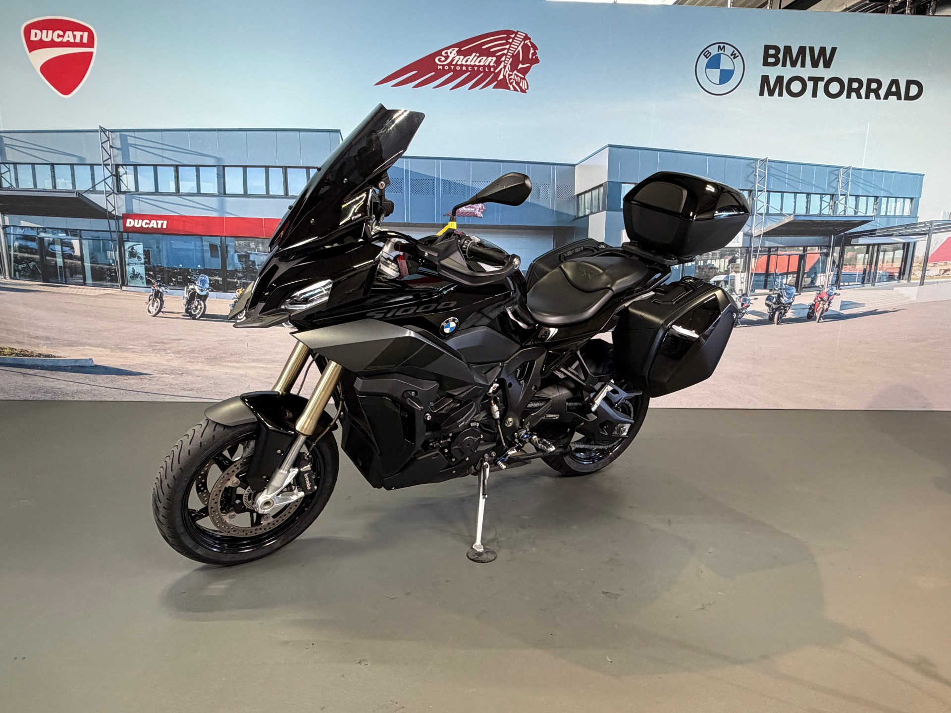 BMW S 1000 XR ABS-image-2