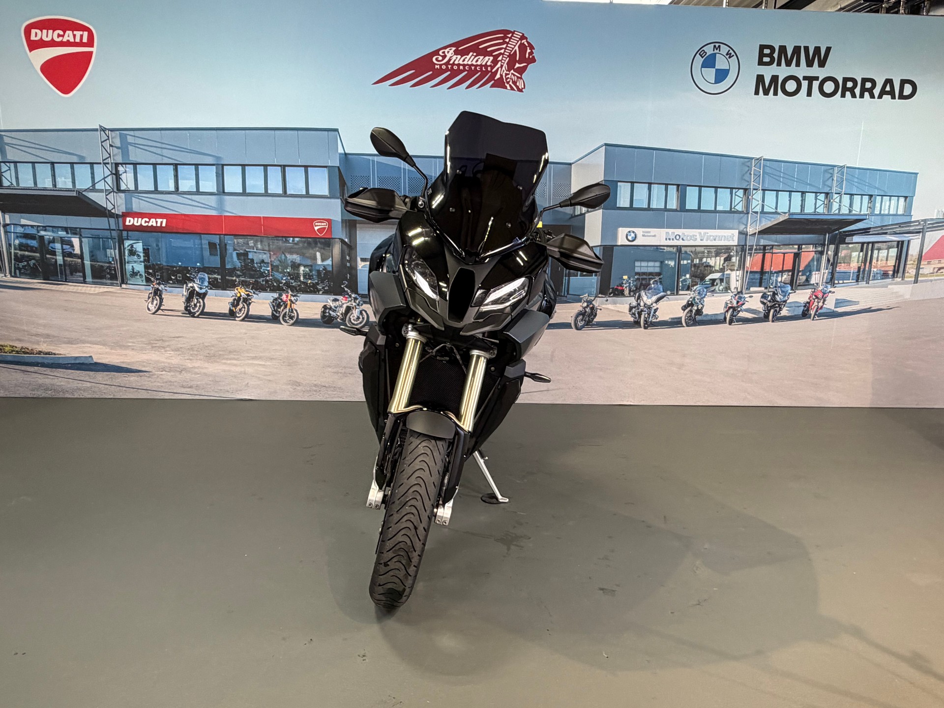 BMW S 1000 XR ABS-image-1