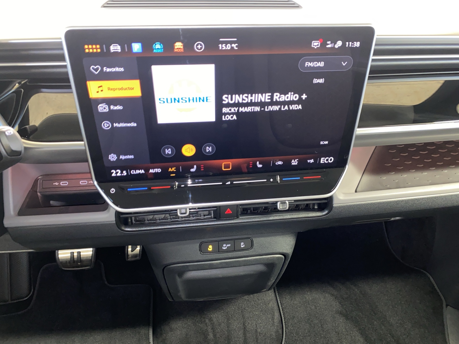 VW ID.Buzz LWB Pro-image-10