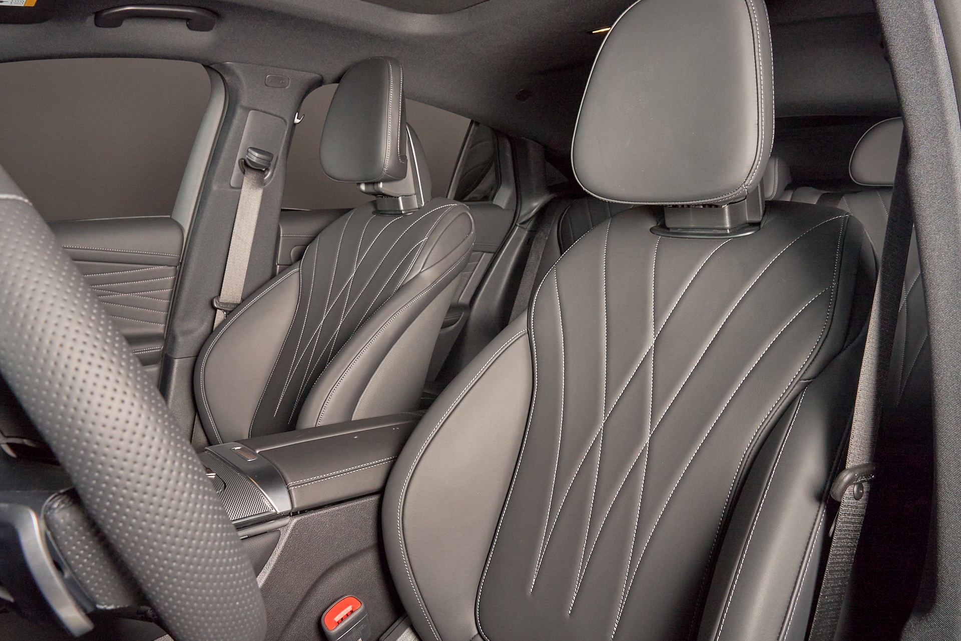 MERCEDES-BENZ GLC Coupé 200 4Matic 9G-Tronic-image-6
