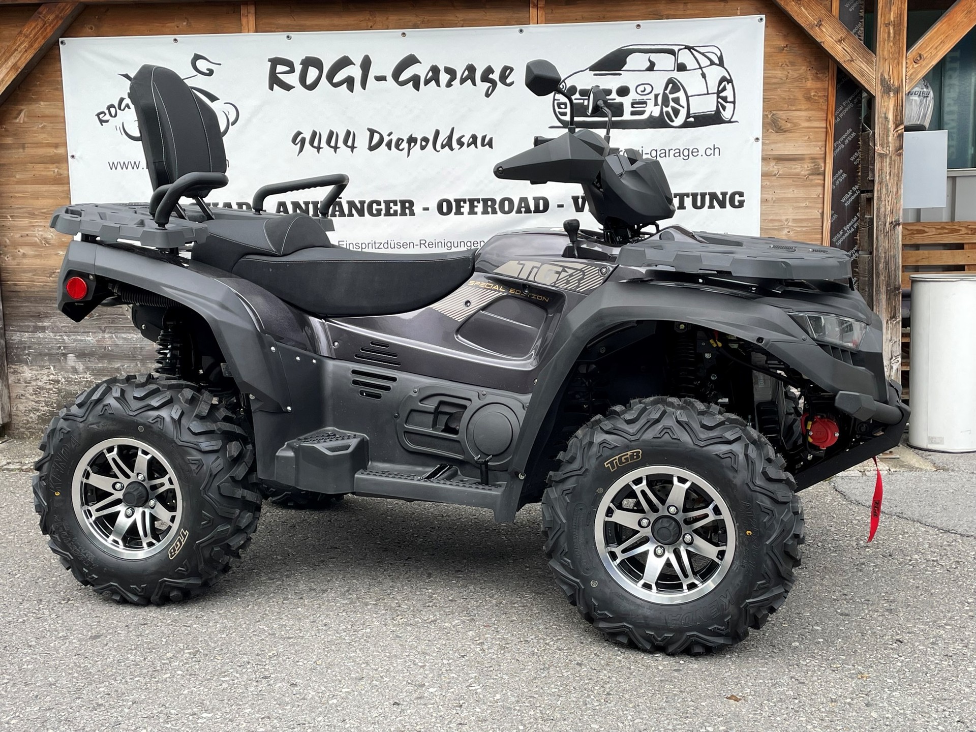 TGB Blade 1000 EFI LT Touring 4x4-image-2