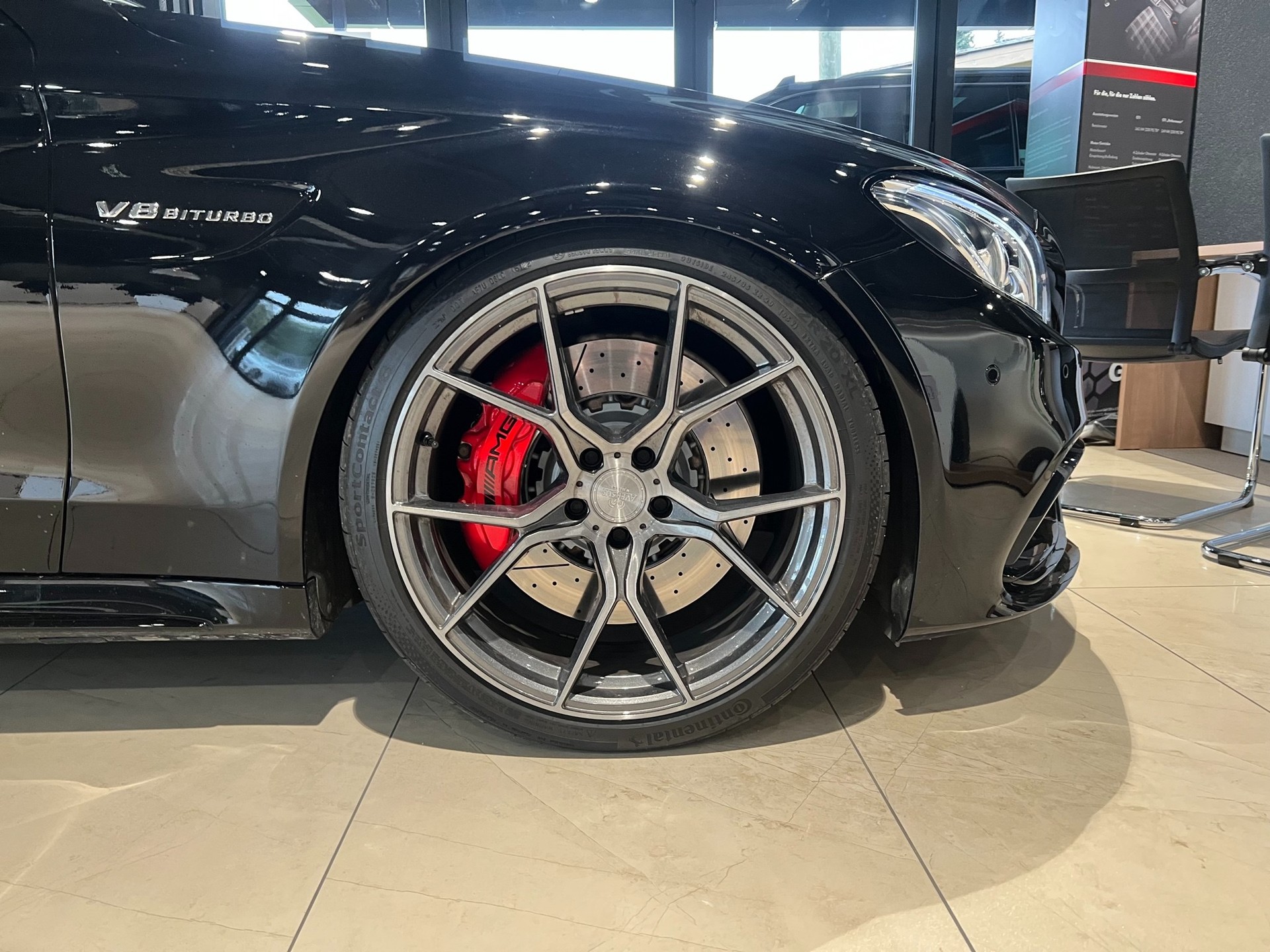 MERCEDES-BENZ C 63 S AMG Edition 1 Speedshift-image-16
