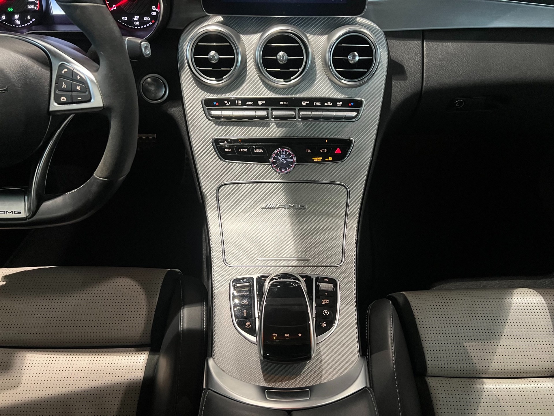 MERCEDES-BENZ C 63 S AMG Edition 1 Speedshift-image-9