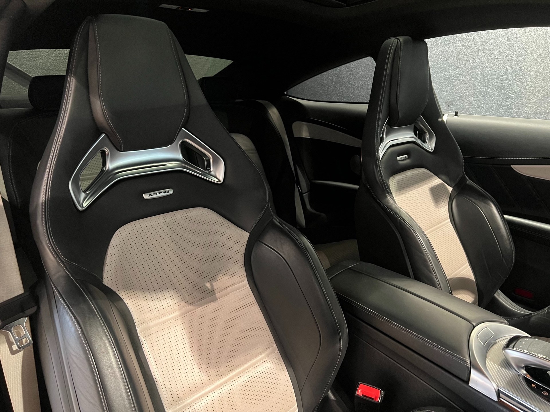 MERCEDES-BENZ C 63 S AMG Edition 1 Speedshift-image-10