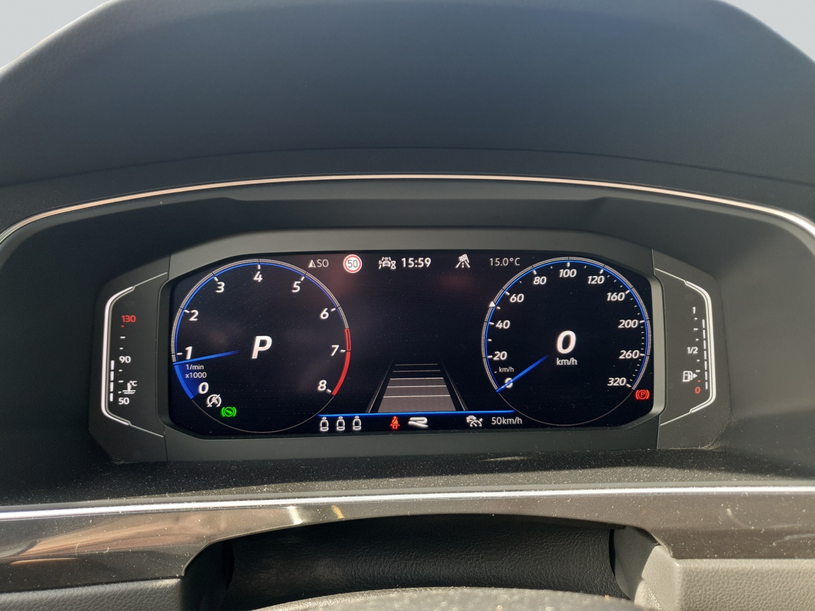 VW Tiguan 2.0 TSI R DSG 4 Motion-image-13