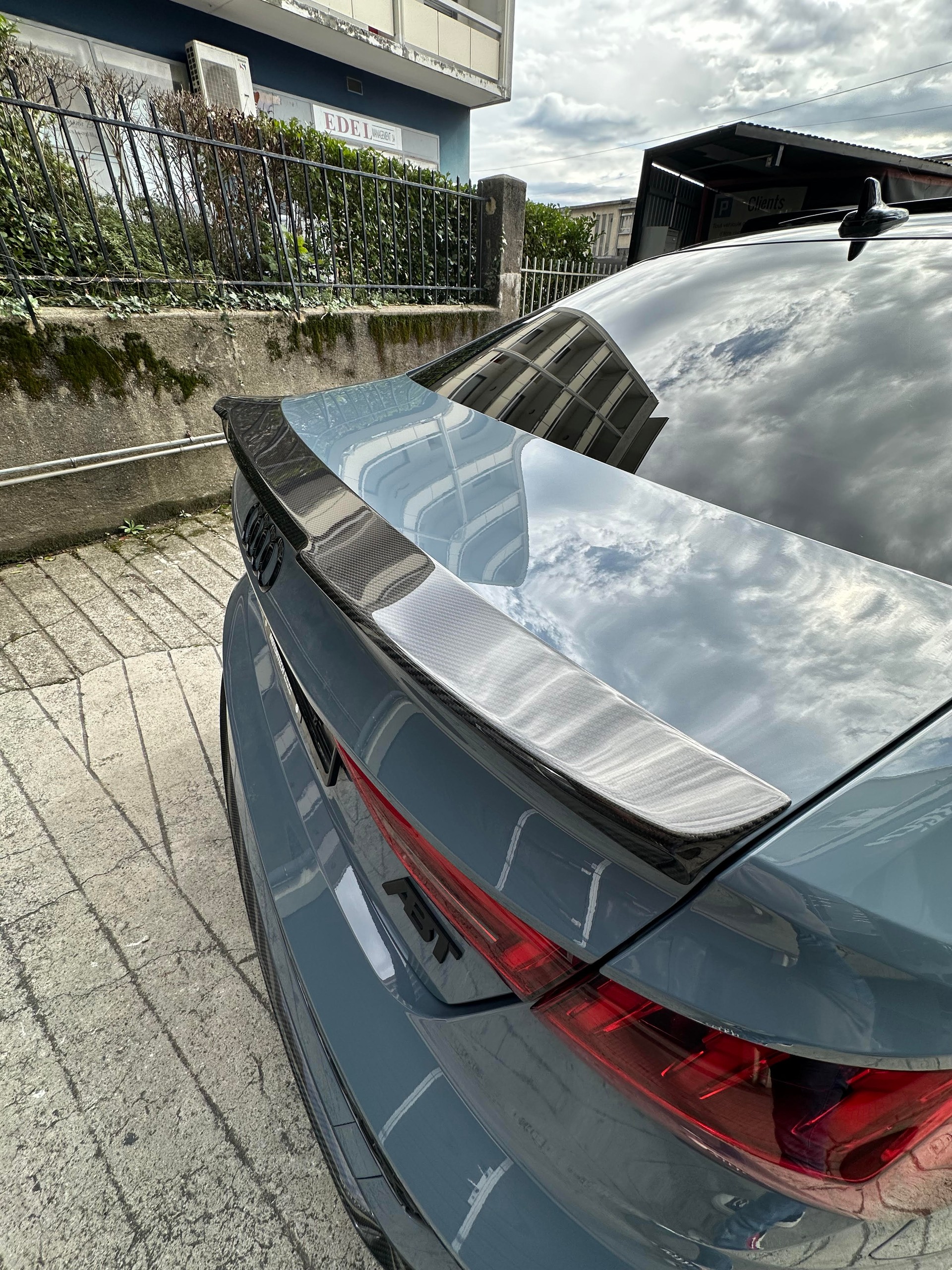 AUDI RS3-R Limousine 2.5 TSI quattro ABT R 1of200-image-10