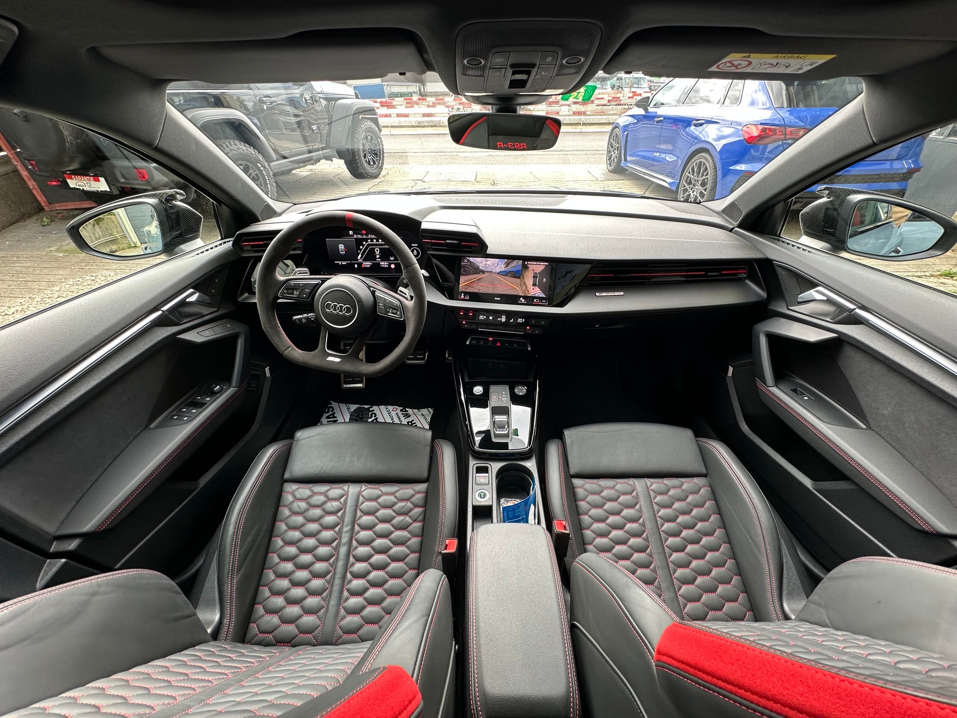 AUDI RS3-R Limousine 2.5 TSI quattro ABT R 1of200-image-4